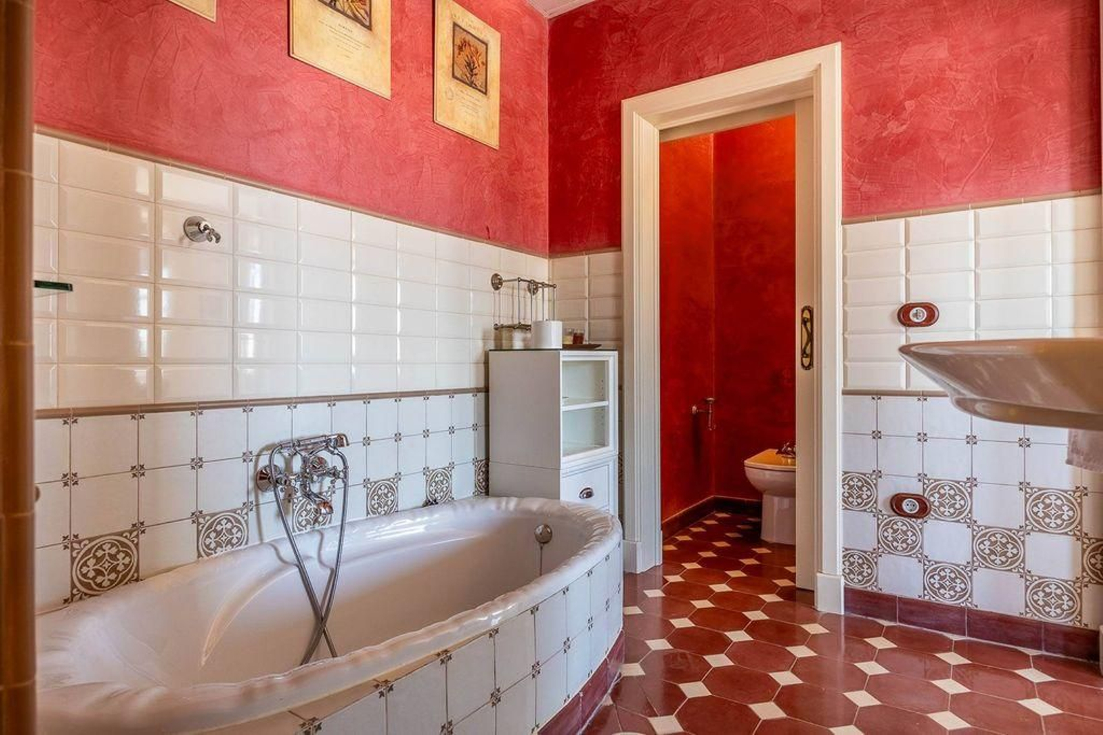 Así es el espectacular hotel boutique que está a la venta en Aracena Así es el espectacular hotel boutique que está a la venta en Aracena