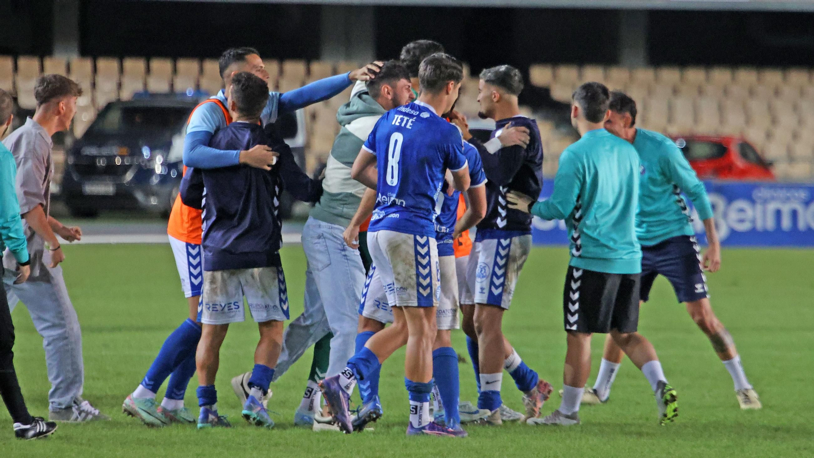 Imágenes del Xerez DFC contra La Unión Atlético en Chapín