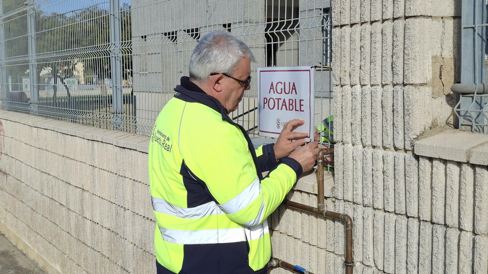 Corte de agua en Puerto Real