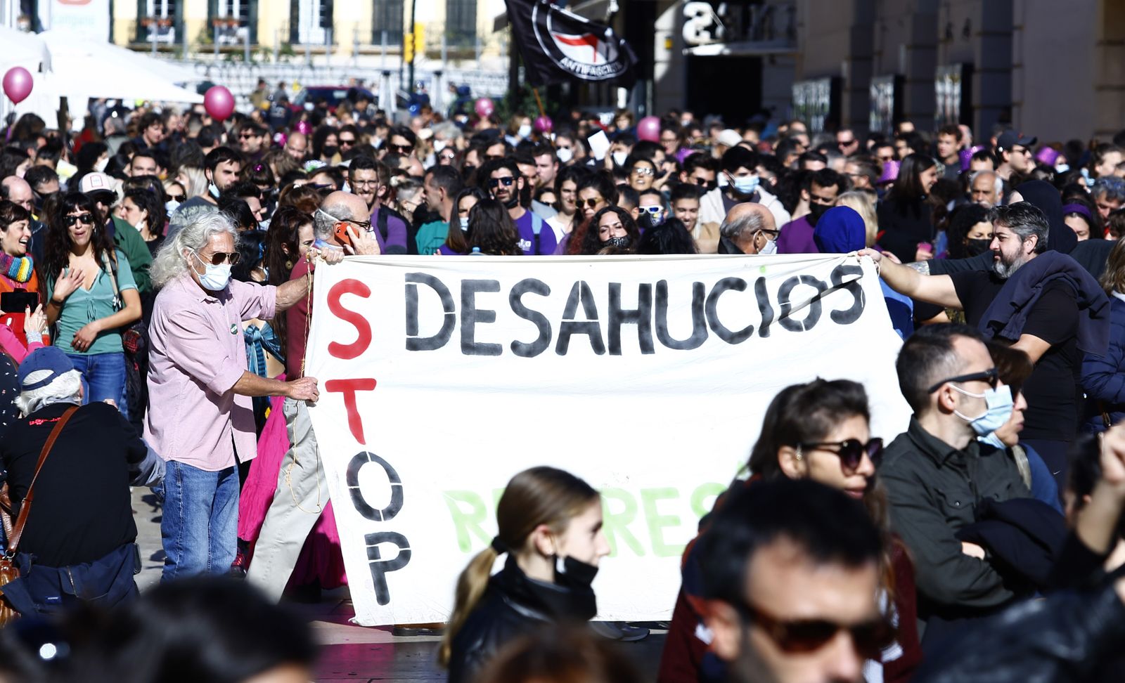 La manifestación de La Casa Invisible de Málaga, en fotos