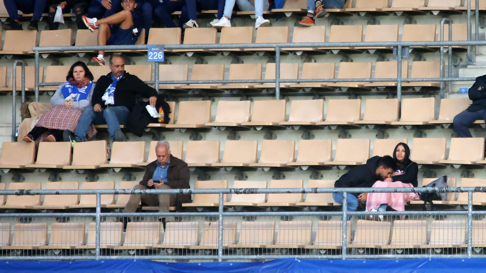 Búscate en el Xerez DFC - Ceuta B en el Municipal de Chapín en Jerez