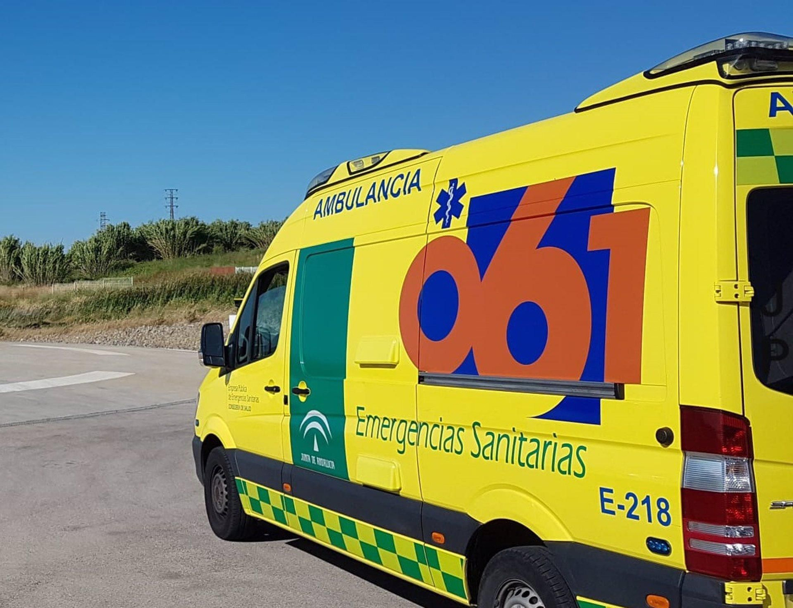 Una ambulancia del 061 Una ambulancia del 061