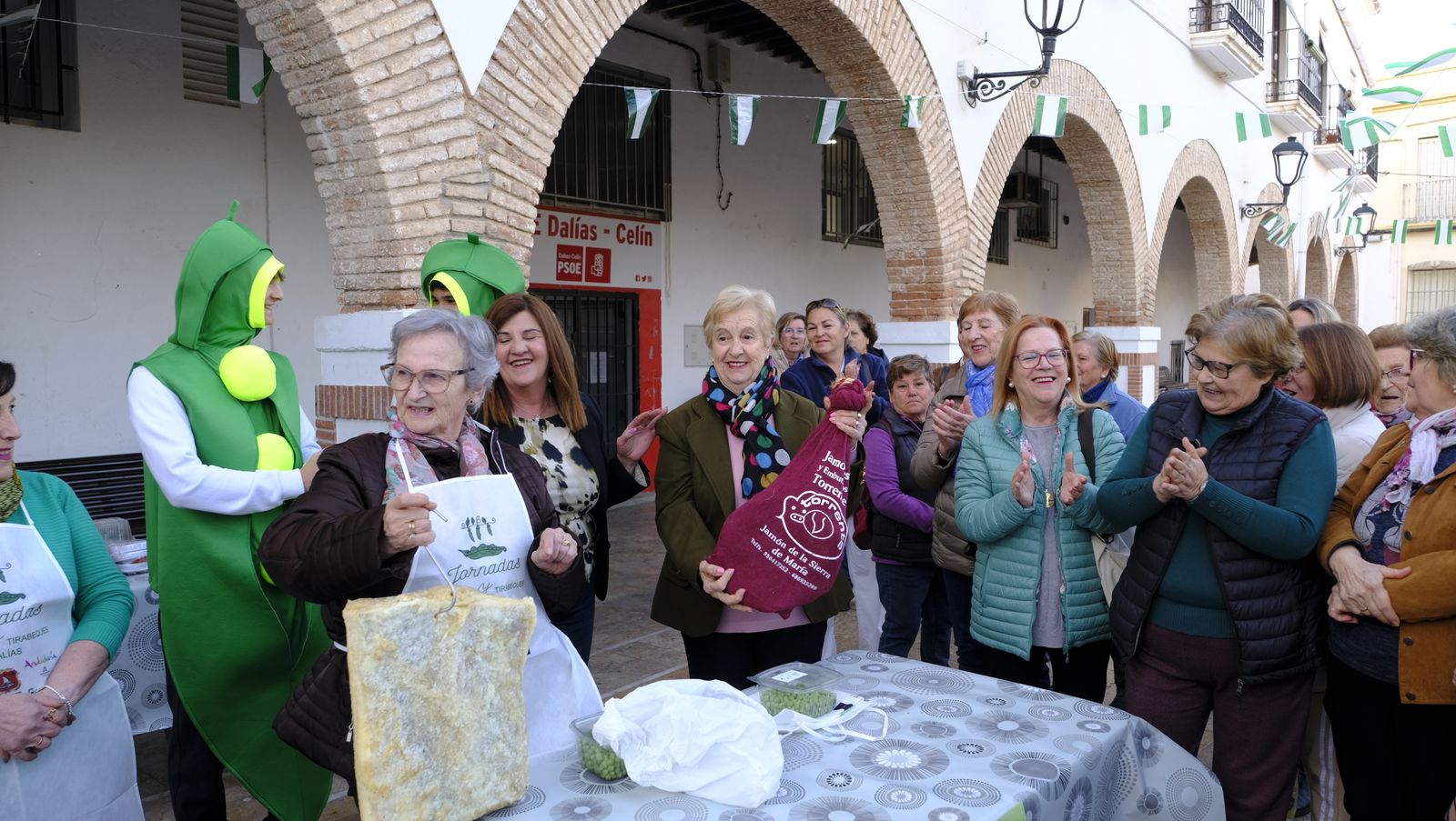 Imágenes de las Jornadas de Présules y Tirabeques en Dalías