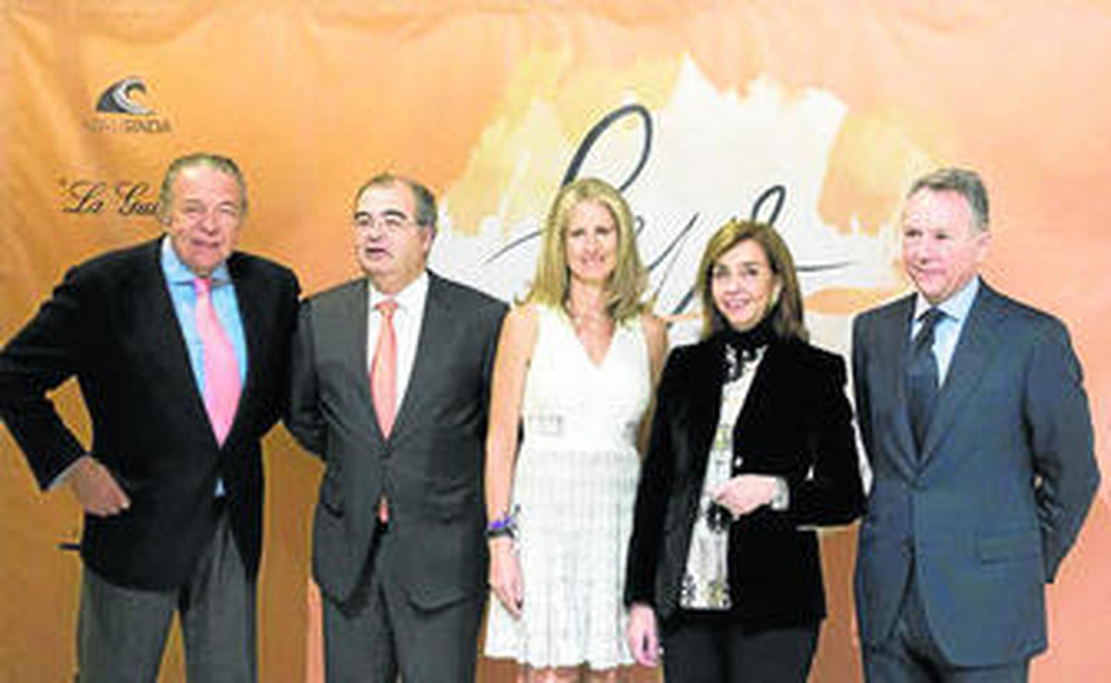 Miembros del jurado de empresarios, en el que participa José Joly (d), presidente del Grupo Joly.