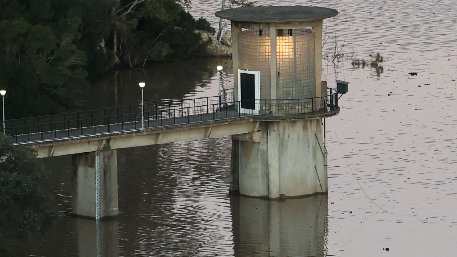 La presa de Guadarranque.