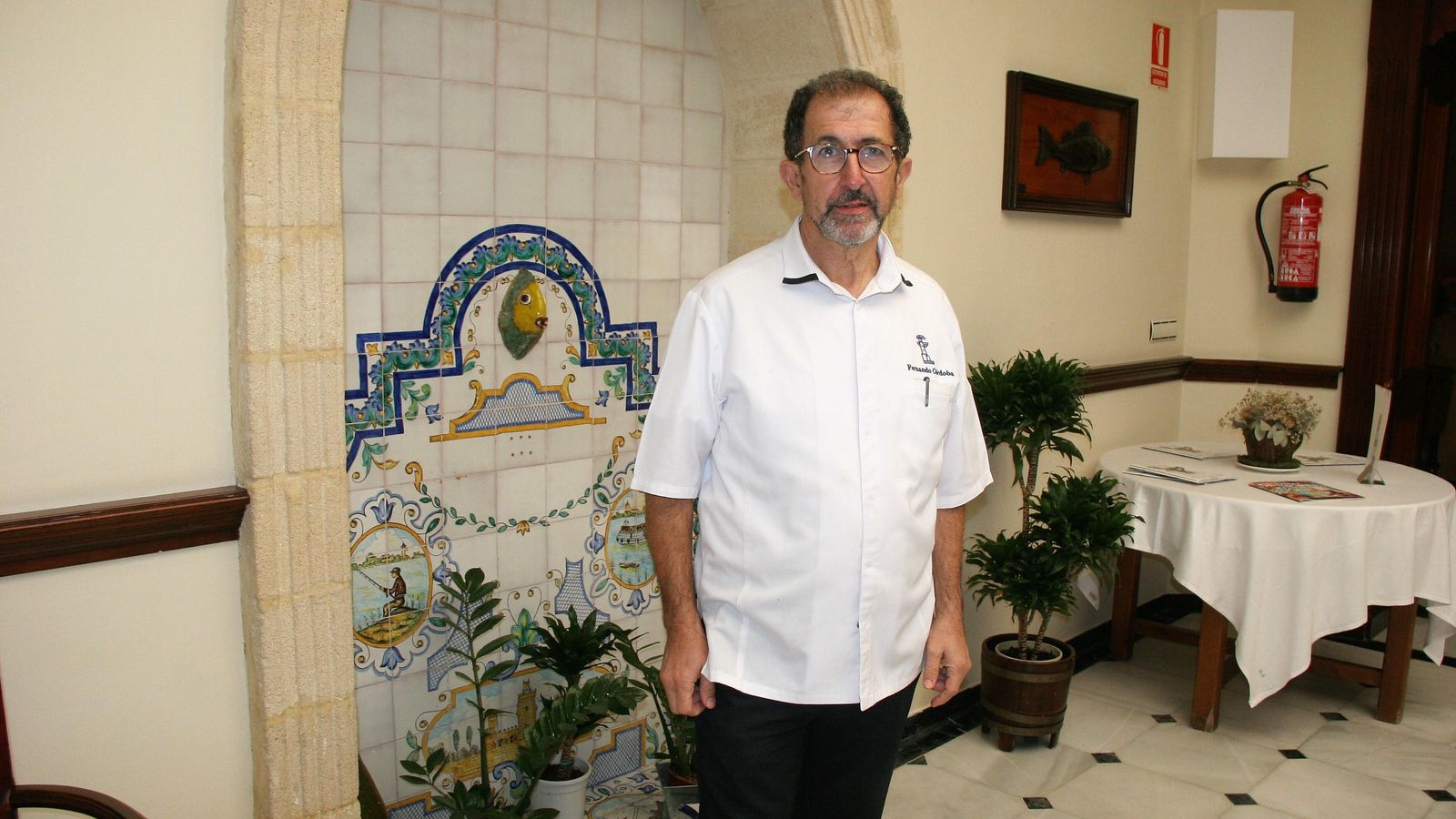 El conocido cocinero, en el interior de su restaurante de El Puerto de Santa María.