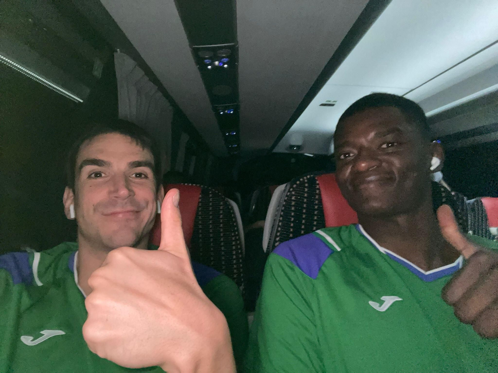 Carlos Suárez y Yannick Nzosa.