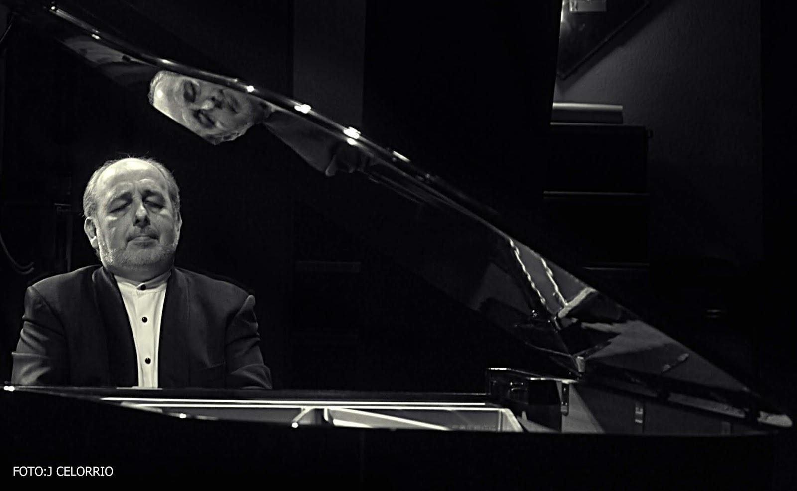 El pianista Juan José Muñoz Cañivano, en una imagen de archivo. El pianista Juan José Muñoz Cañivano, en una imagen de archivo.
