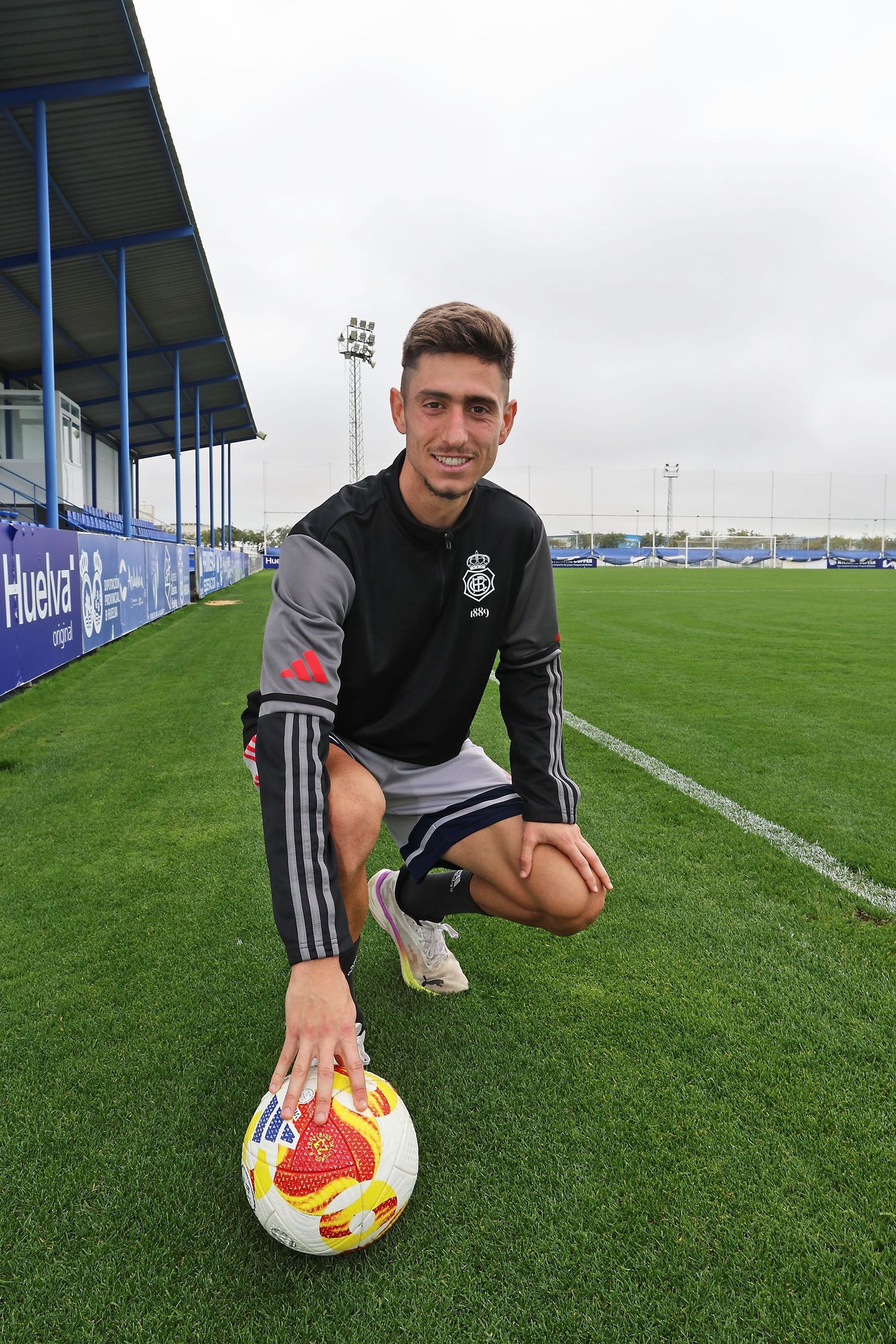 Mario da Costa posa para Huelva Información.