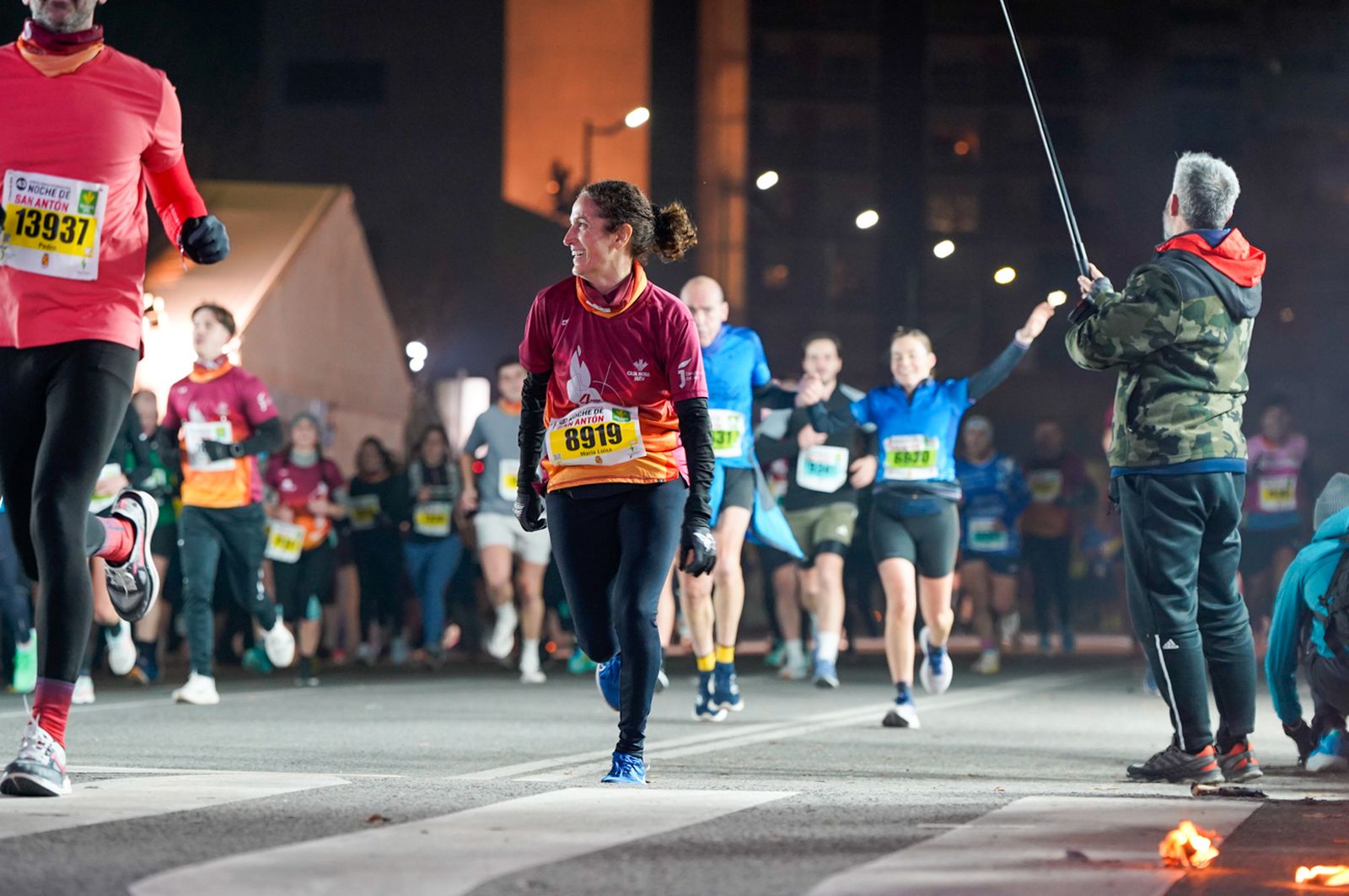 En imágenes: búscate en tu llegada a meta de la Carrera de San Antón 2026 (12)