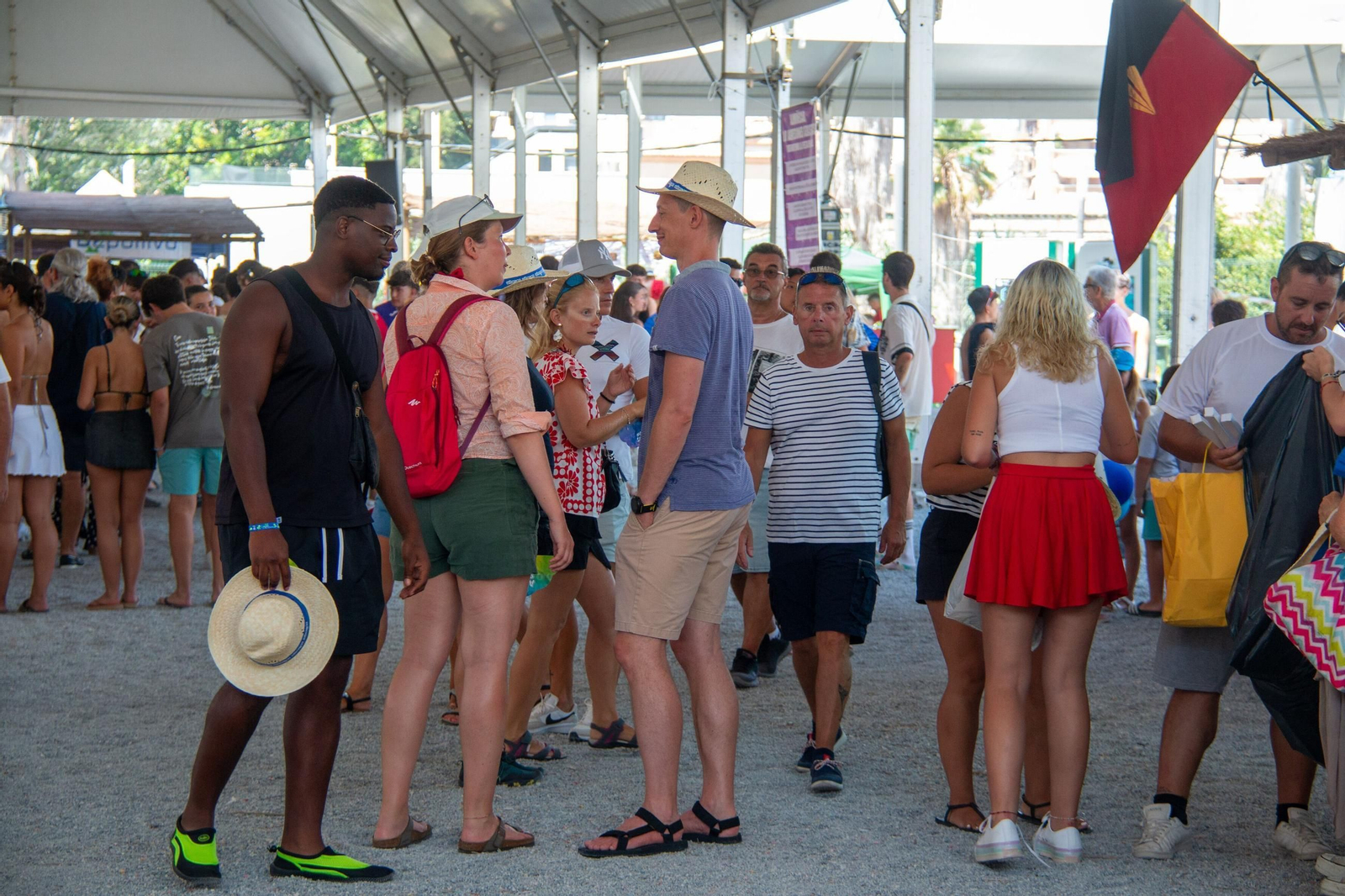 Así se han inaugurado las celebraciones más esperadas del verano en la Costa Tropical de Granada: las mejores fotos