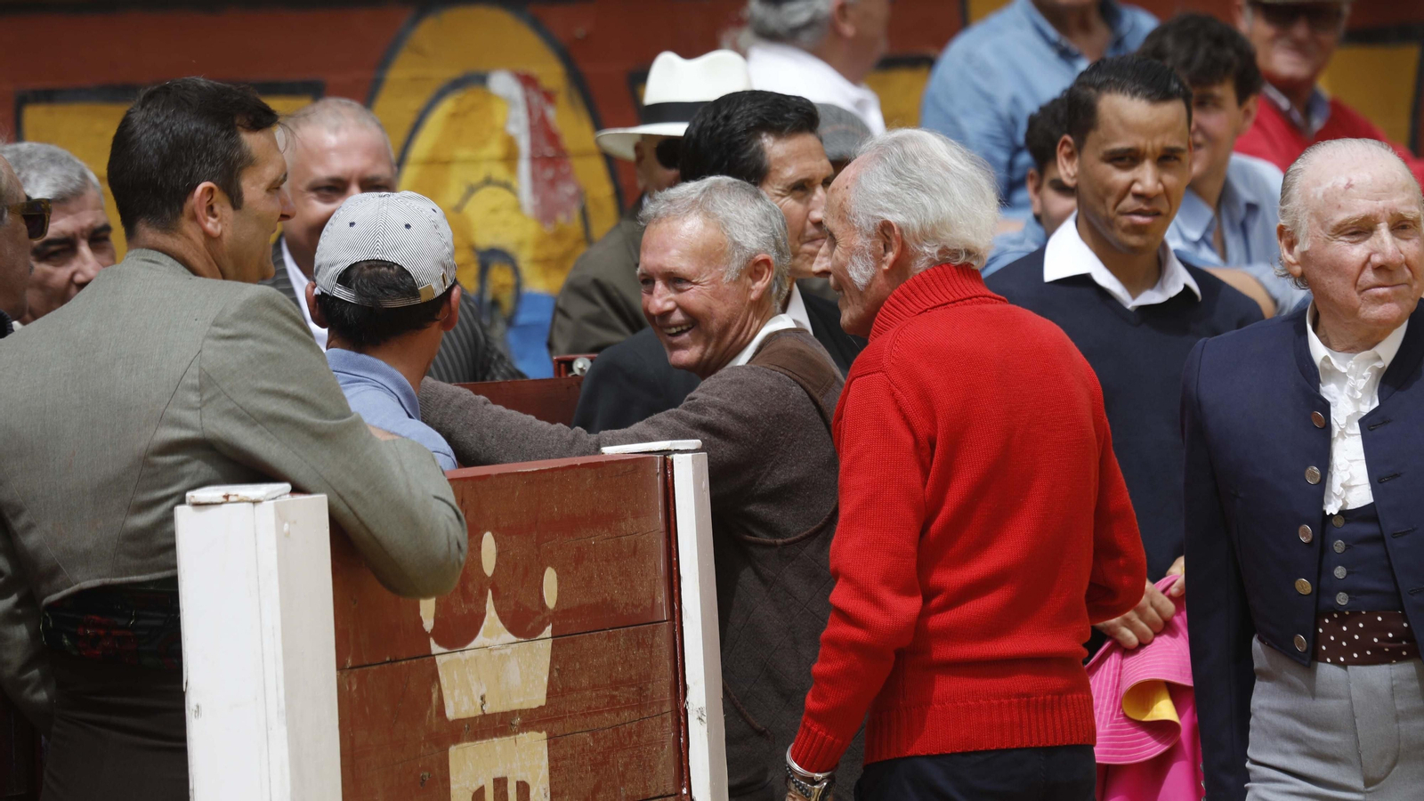 La clase magistral de tauromaquia organizada por Miguelete, en imágenes