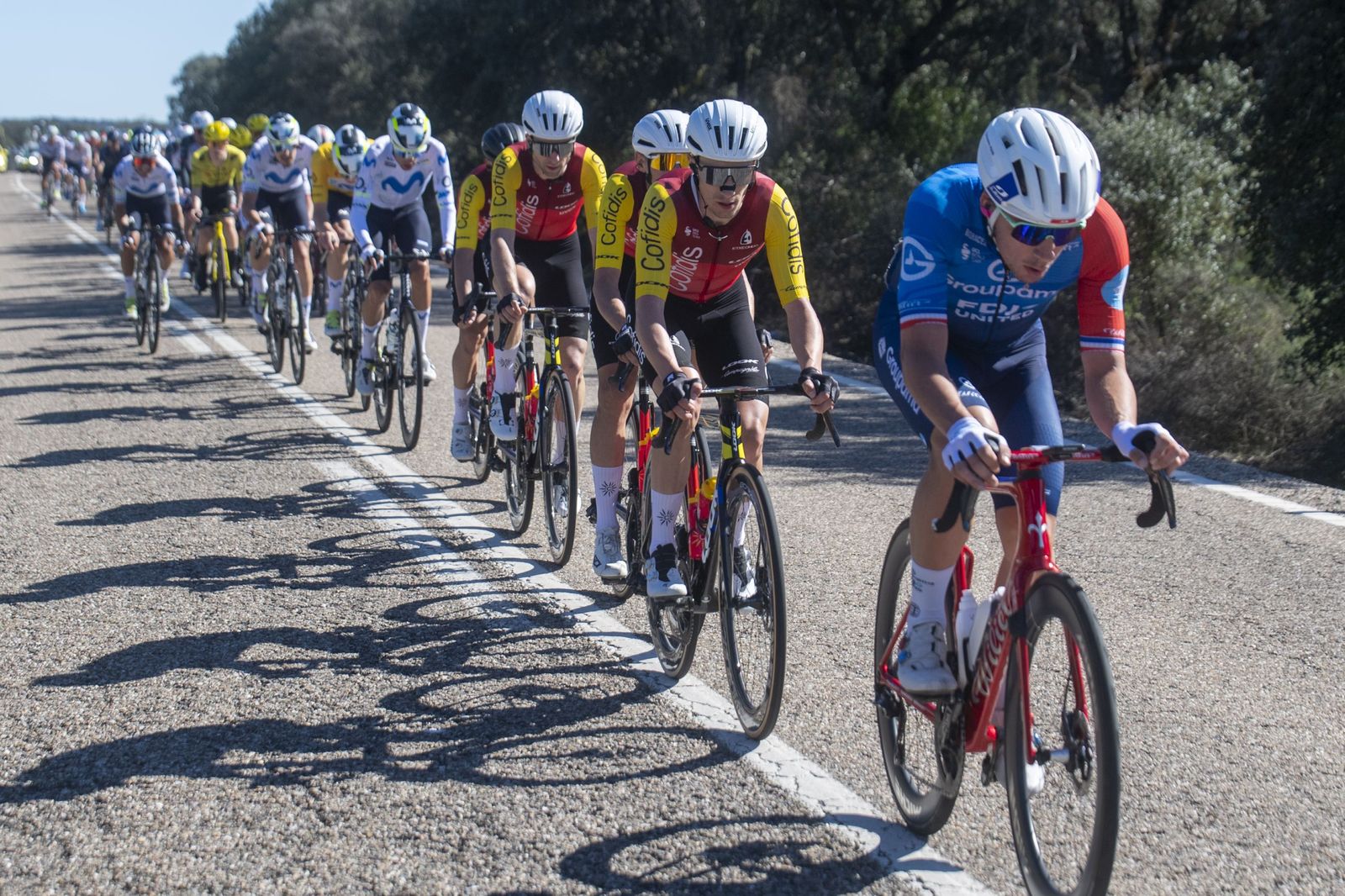 Las mejores fotos del paso de la Ruta del Sol Vuelta a Andalucía por la provincia de Córdoba