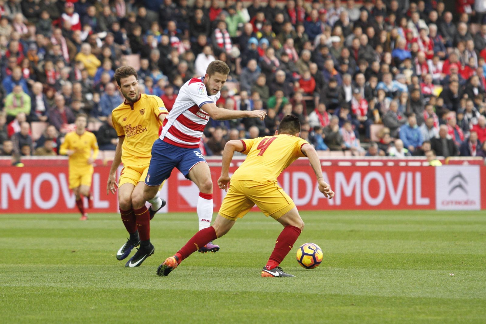 El Granada-Sevilla, en imágenes