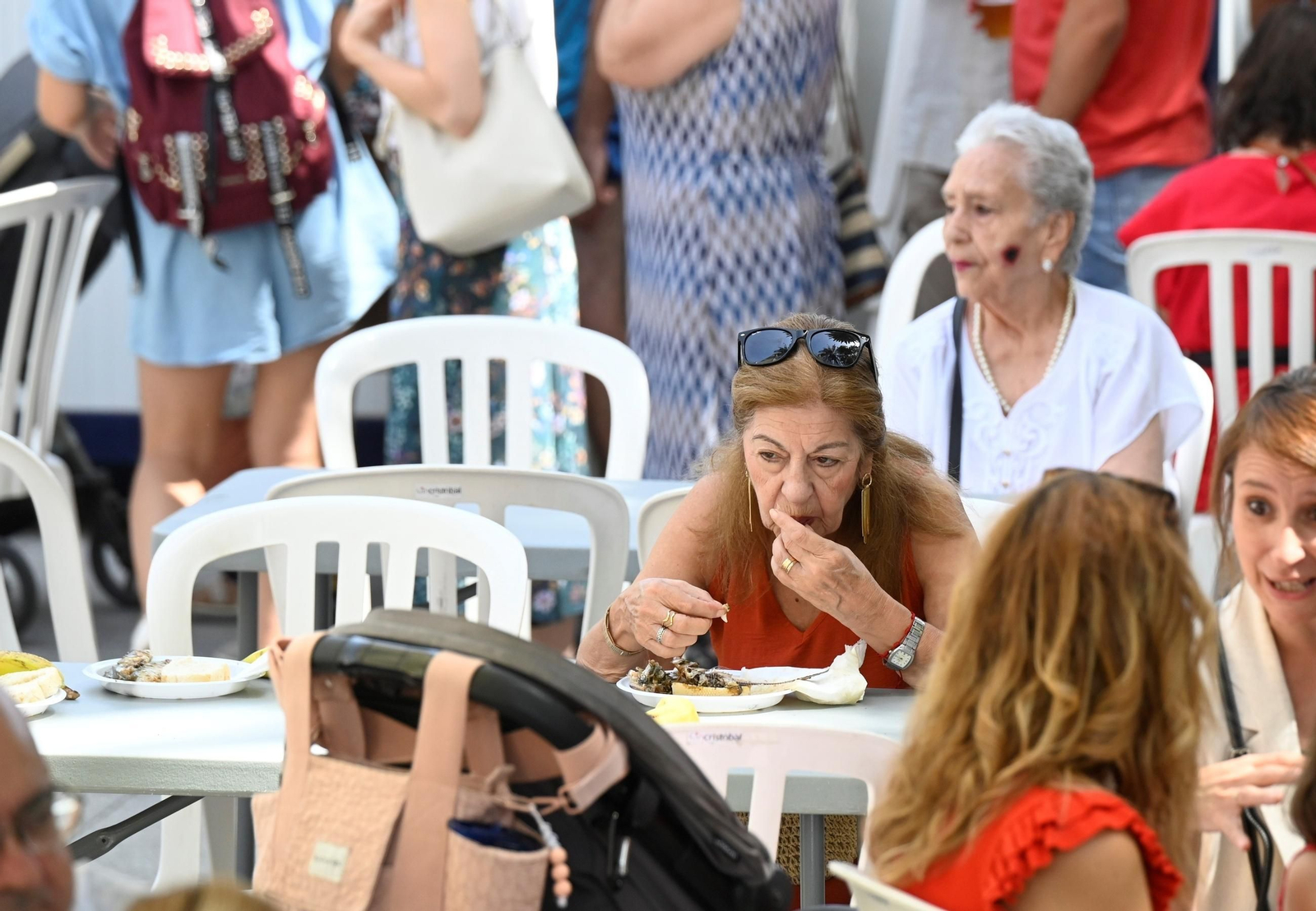 Las mejores fotos de la 'sardiná' de la Velá de la Fuensanta de Córdoba
