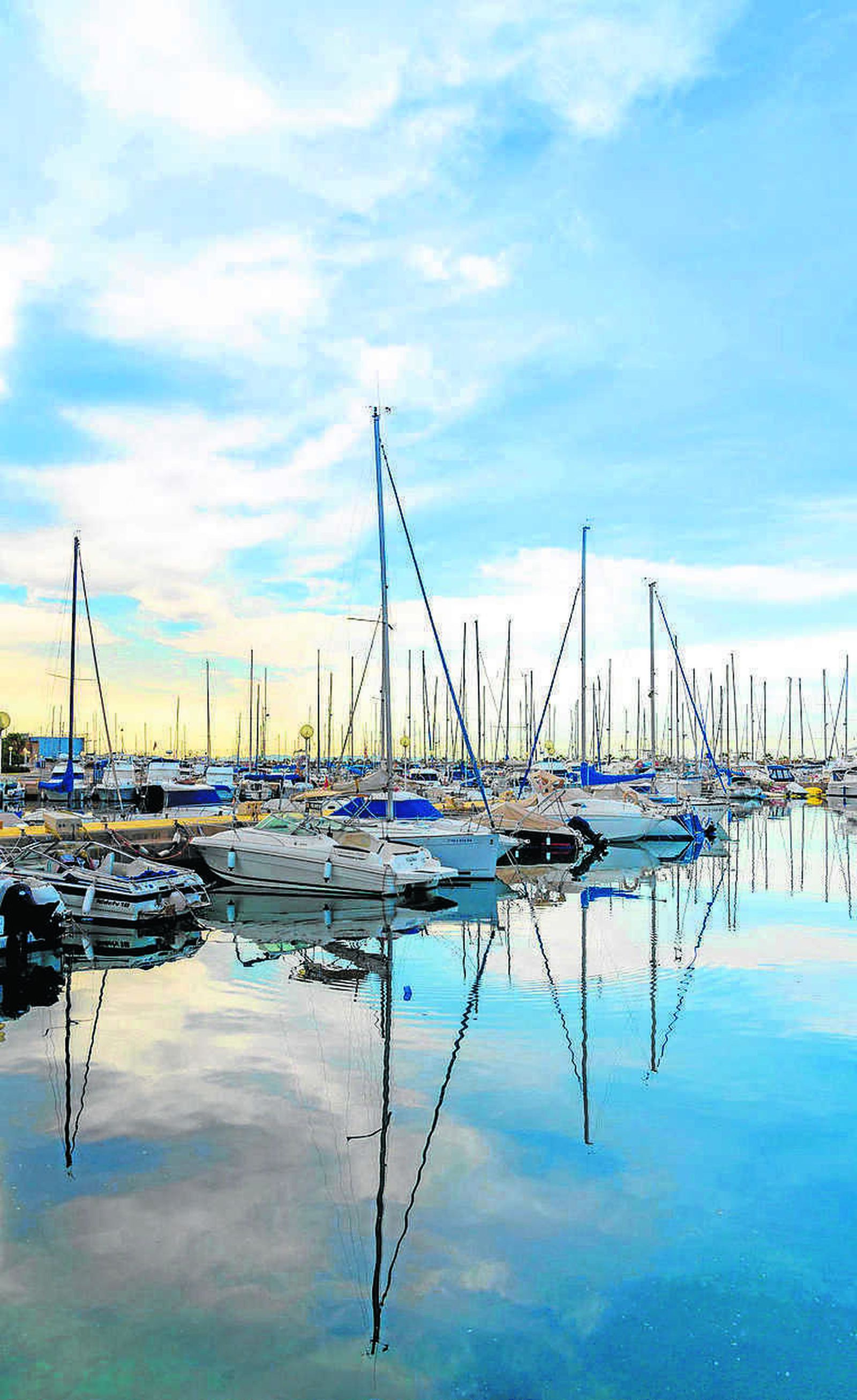 Puerto de Aguadulce.