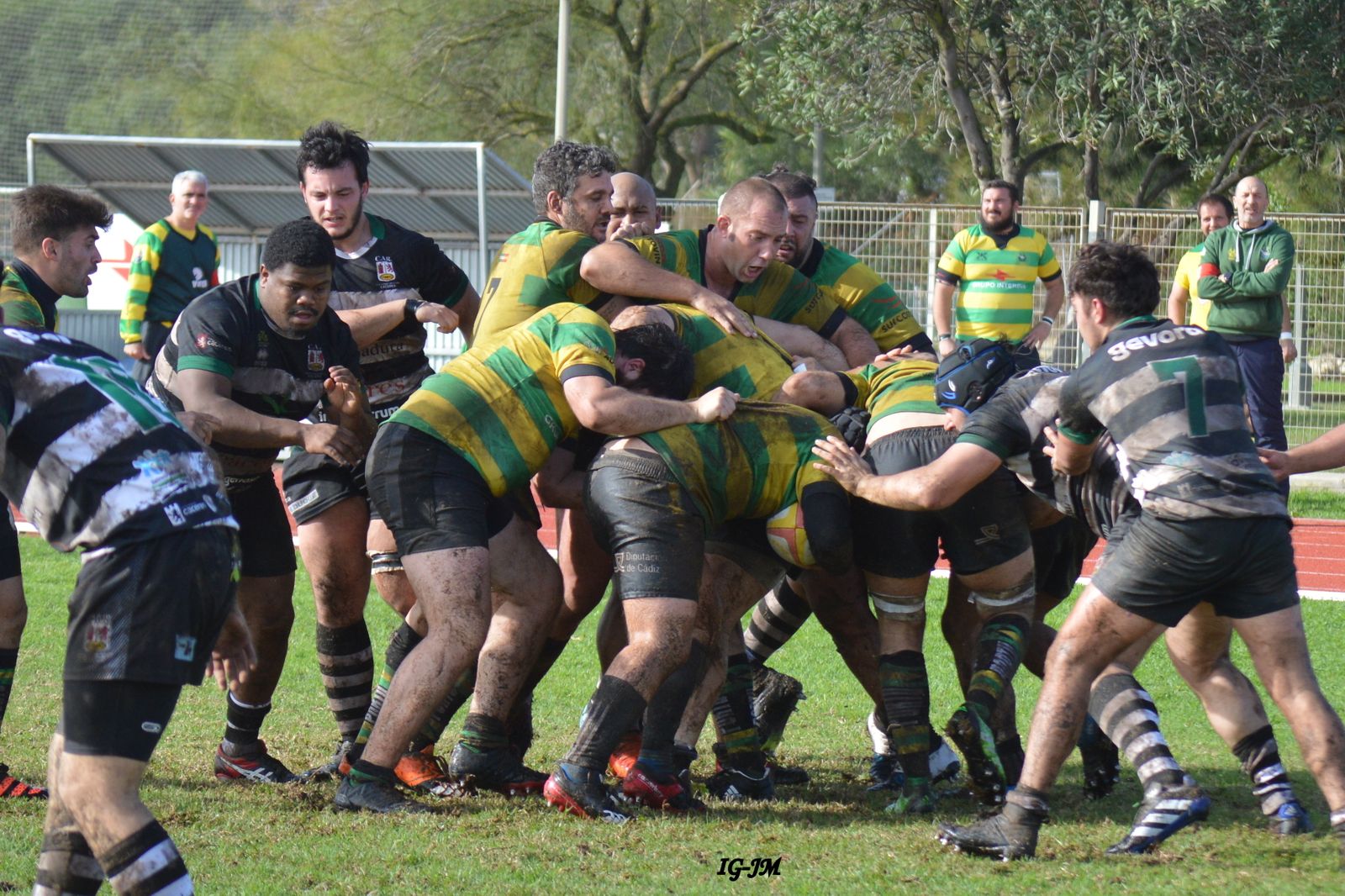 Imagen del partido jugado entre el CRAP y el CAR Cáceres.