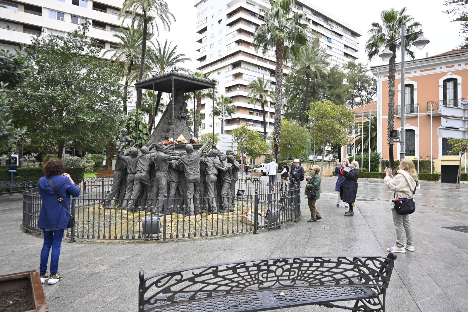 Imágenes de ambiente del martes 4 de marzo en Huelva