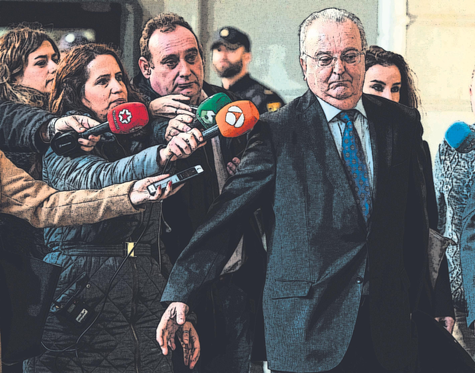 El ex consejero de Empleo Antonio Fernández llega a la Audiencia.