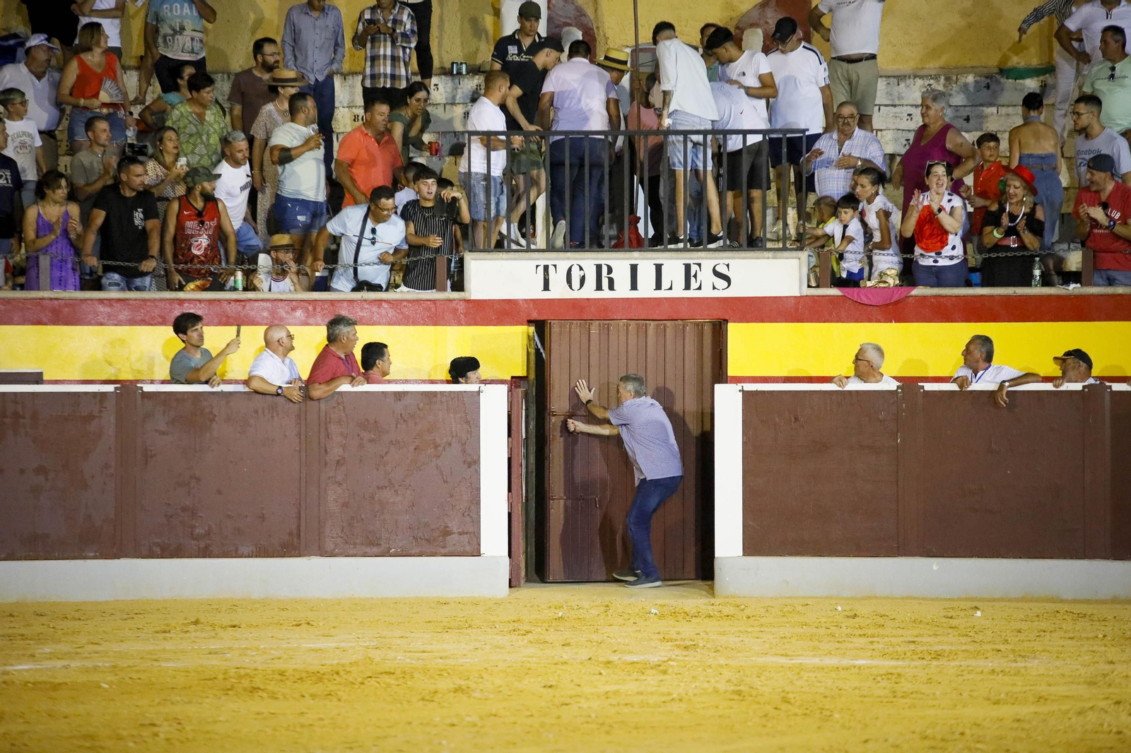 Corrida de toros Berja con un toro indultado, en imágenes