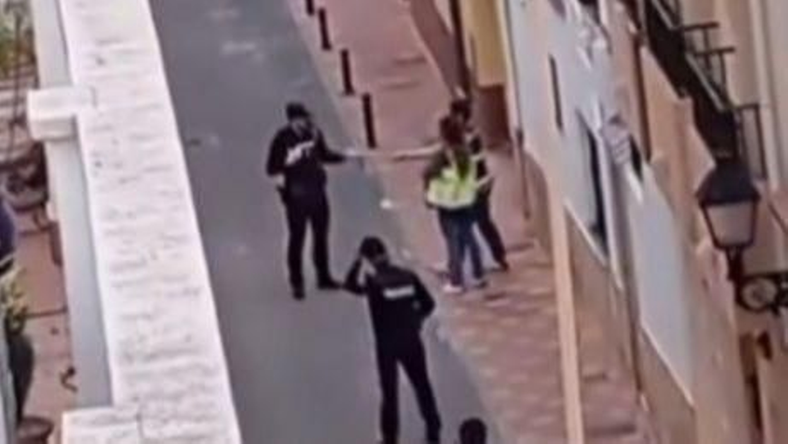 Policías, en el lugar de los hechos