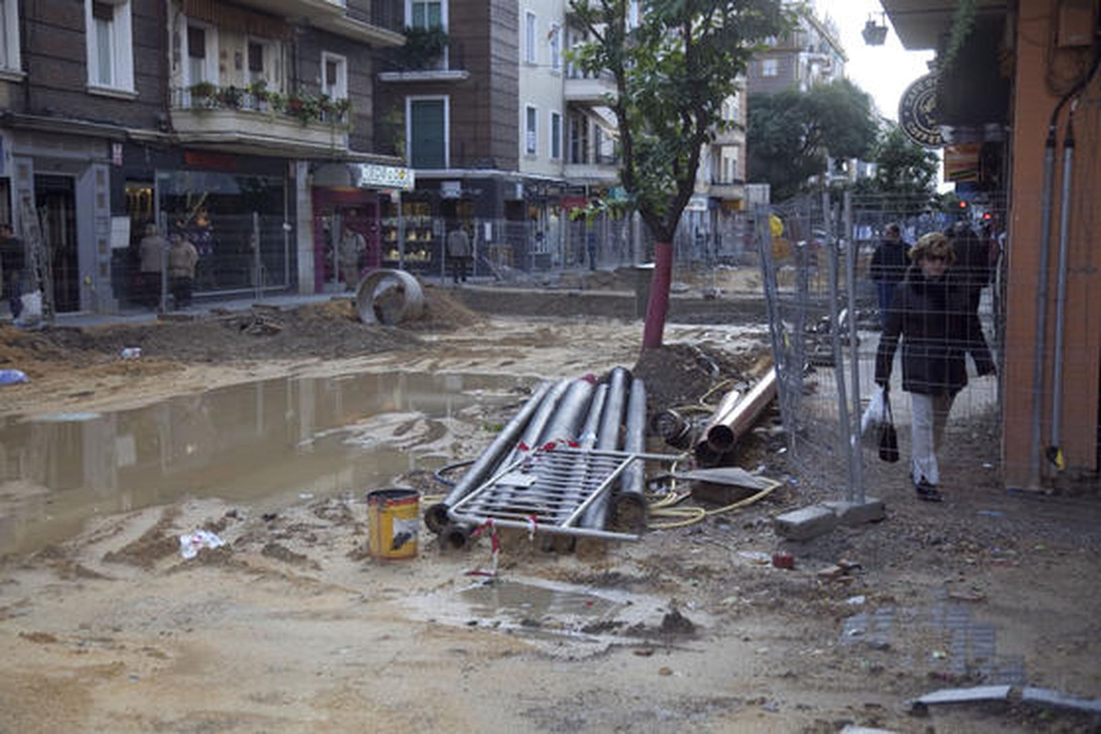 Efectos de las intensas lluvias en las obras de Asunción.

Foto: Jaime Martínez