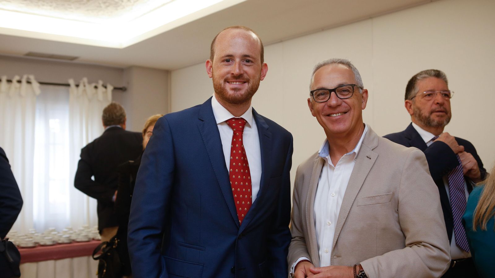 Fotos del Desayuno Coloquio de Europa Sur y el Propeller Club de Algeciras con Benito Núñez Quintanilla