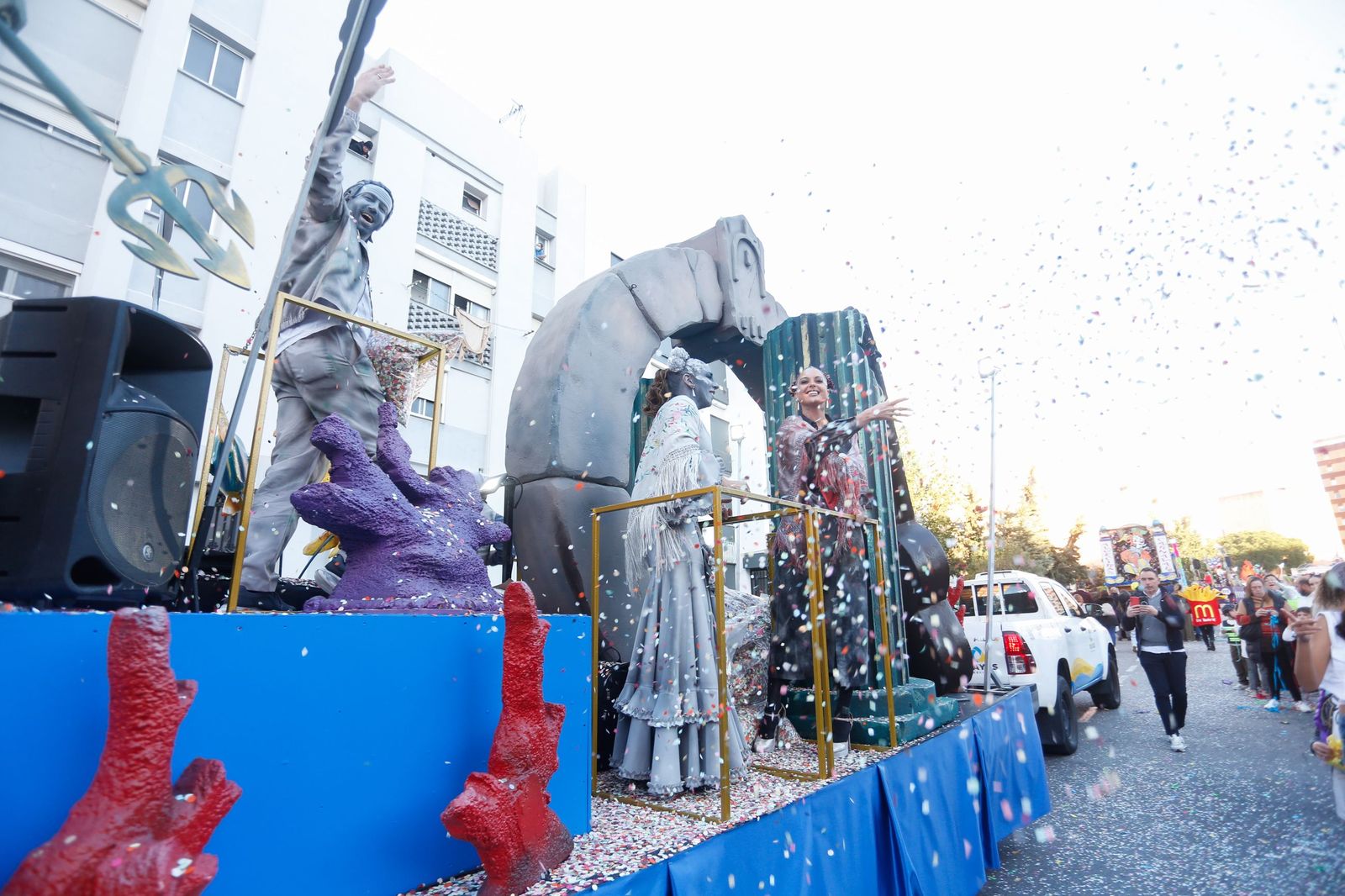 Búscate en las fotos de la cabalgata del Carnaval de Algeciras 2026
