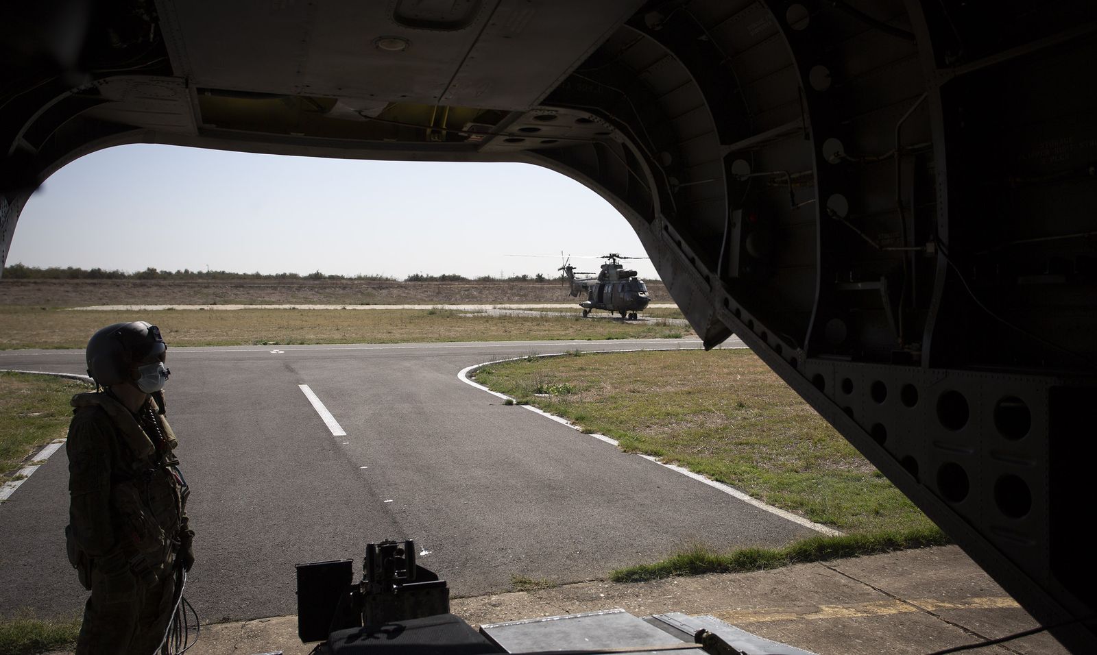 Entrenamiento del Ejército en el río Guadalquivir