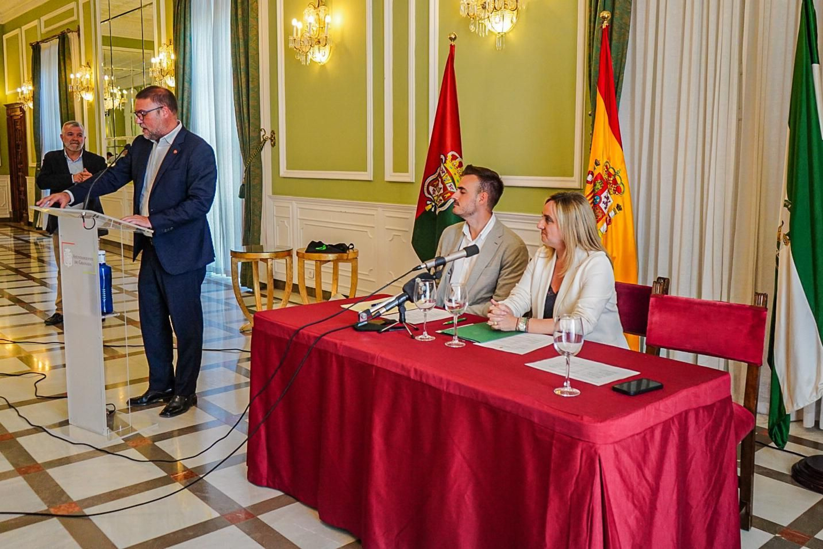 Así son los once estudiantes con mejores notas de la Selectividad en Granada, en imágenes