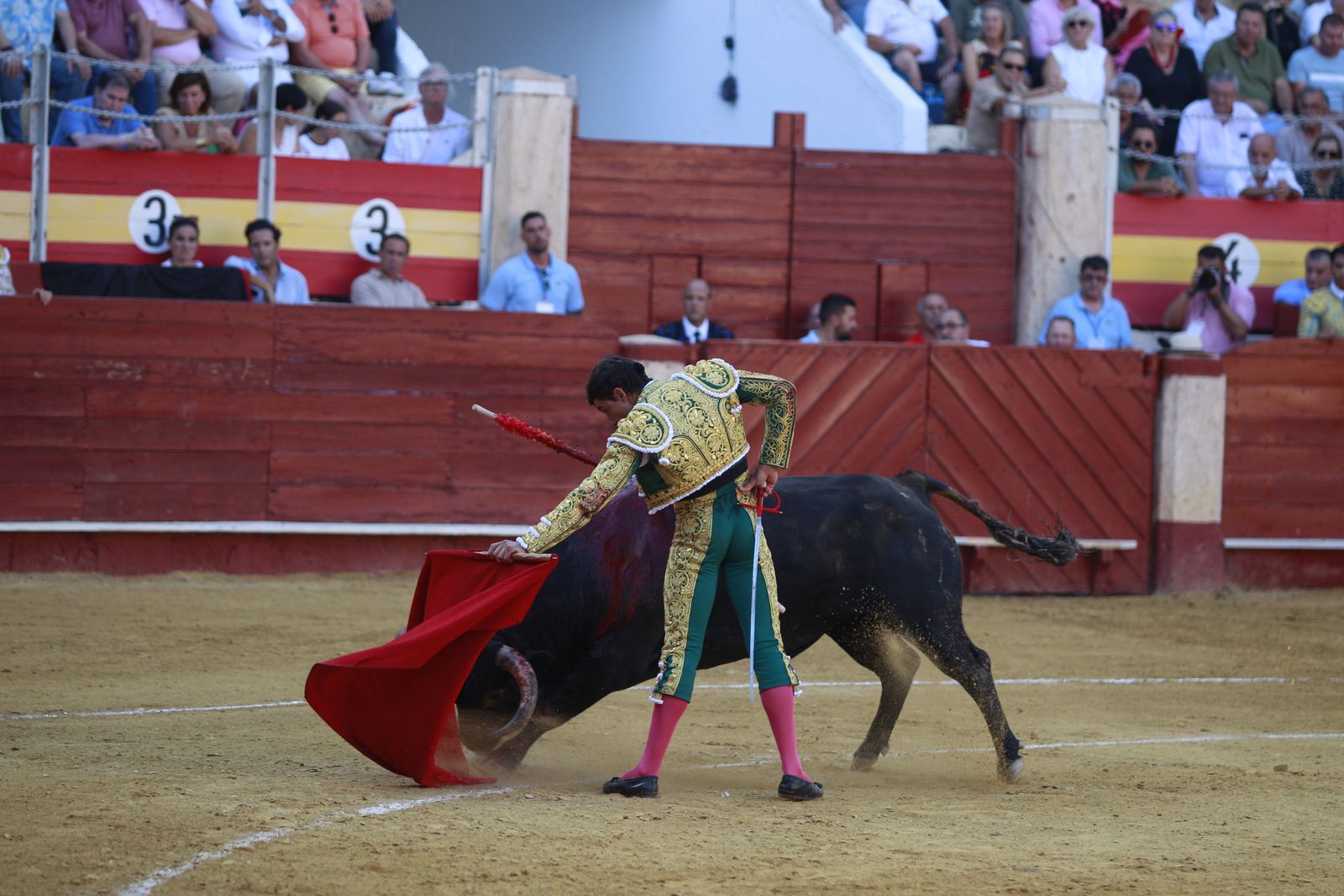 Imágenes de la corrida de toros del jueves en la Feria de Almería 2024