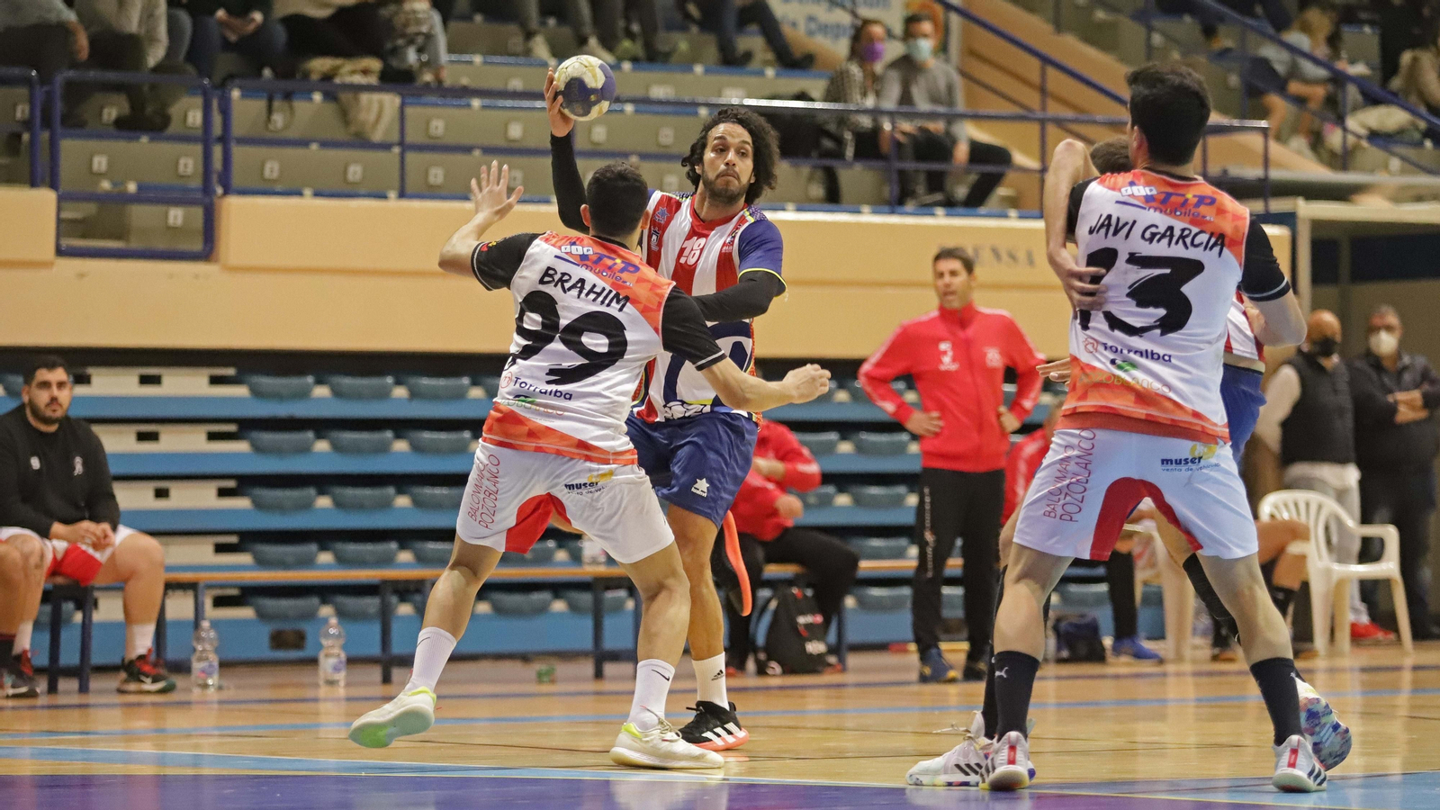 Las mejores fotos del Balonmano Ciudad de Algeciras - Pozoblanco
