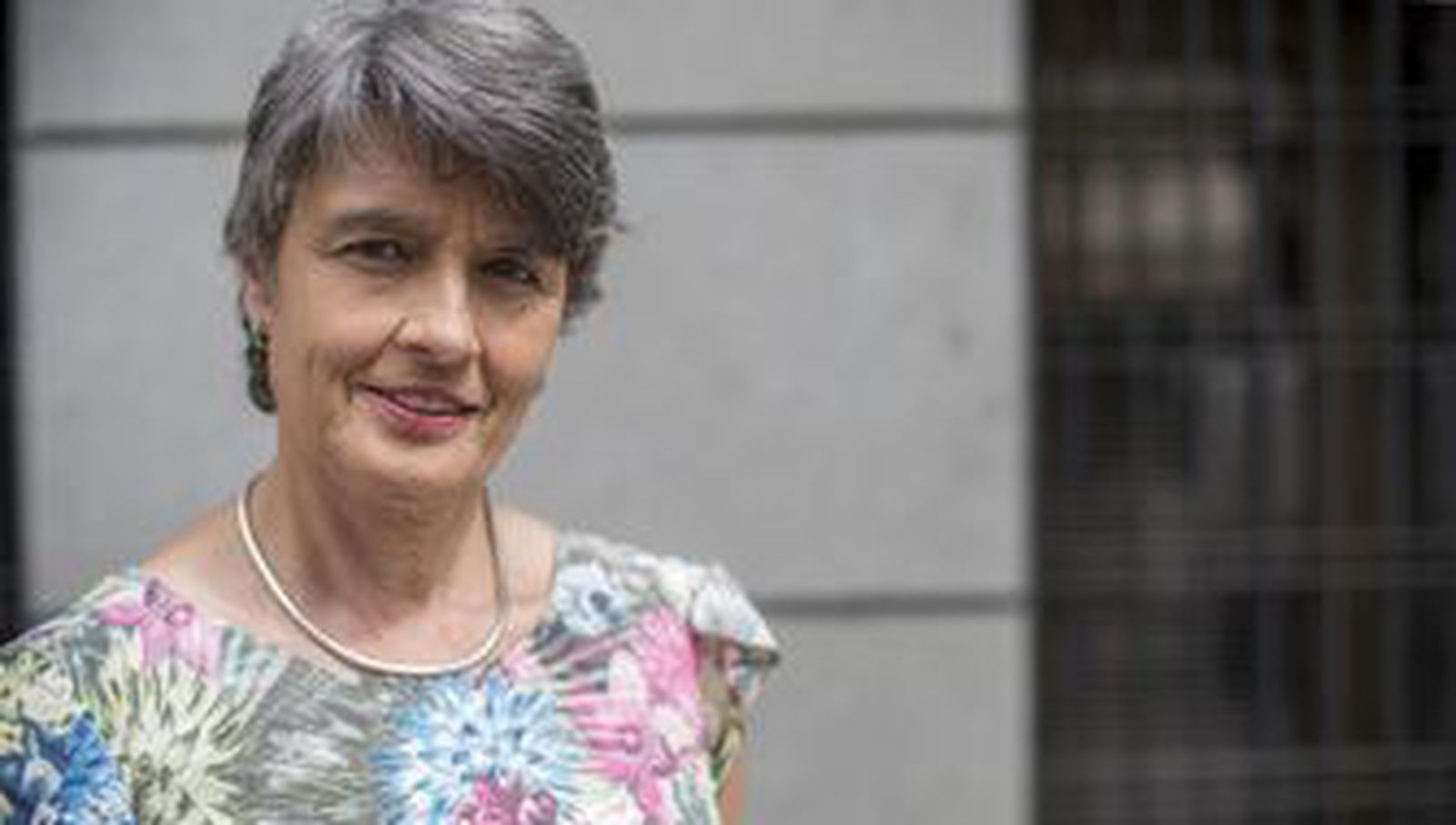 "Hemos vivido como nuestras madres pero trabajando fuera"