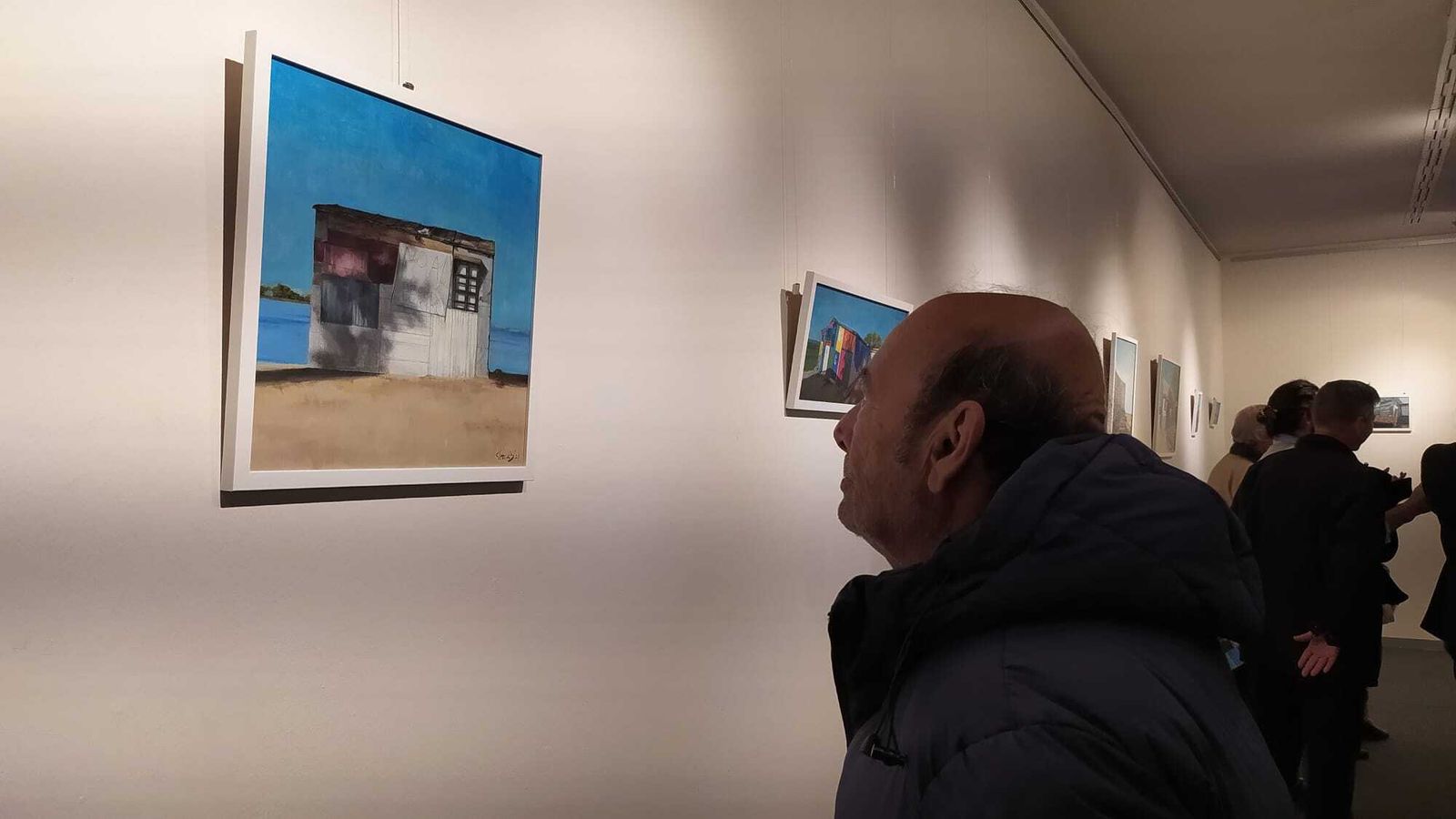 Exposición 'Sin chapa ni cartón' en el centro de congresos.