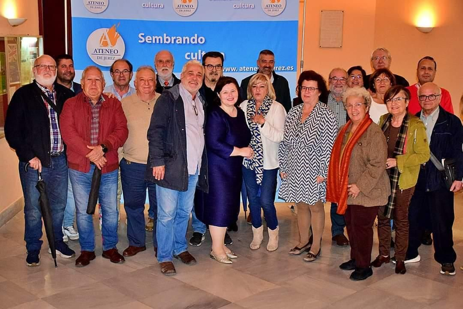 Presentación de Erasmus+ en el Ateneo de Jerez. Presentación de Erasmus+ en el Ateneo de Jerez.