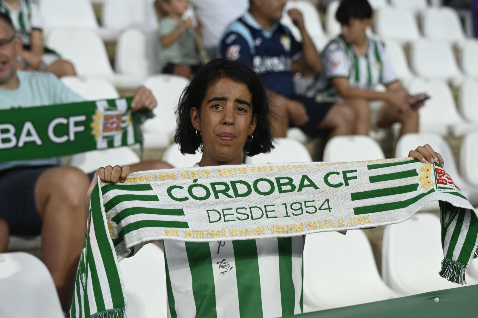 Las mejores fotos del ambiente en El Arcángel para el Córdoba CF - Las Palmas