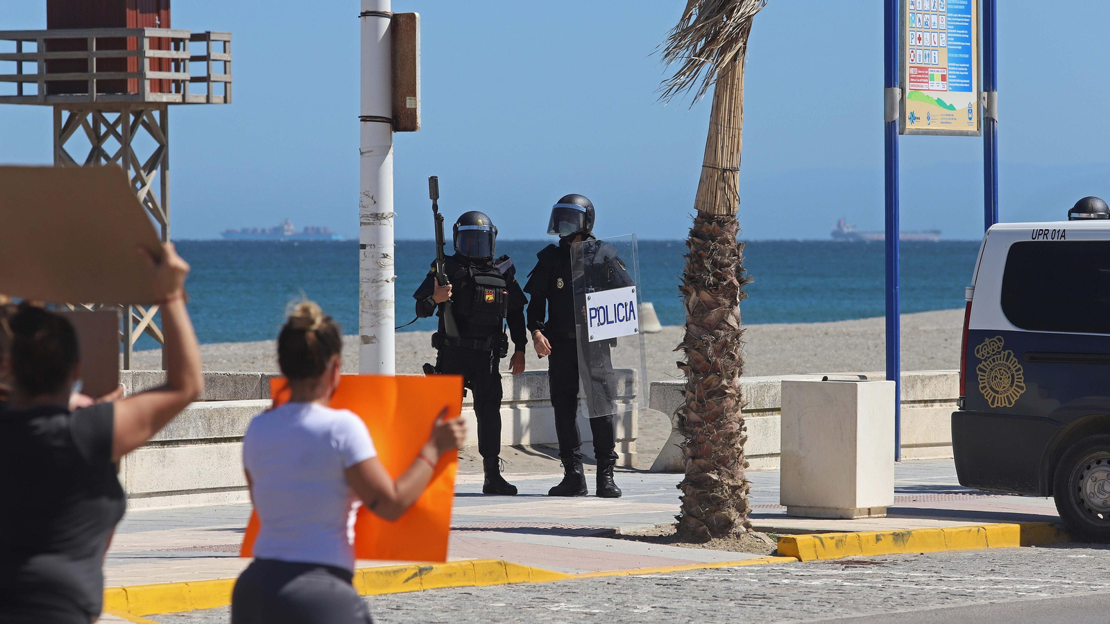 Fotos de la manifestación de La Atunara en La Línea