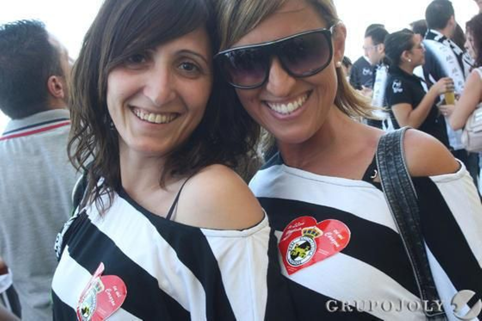 Los albinegros no defraudaron a su afición tras conseguir un 2-1.

Foto: Paco Guerrero/Lectores