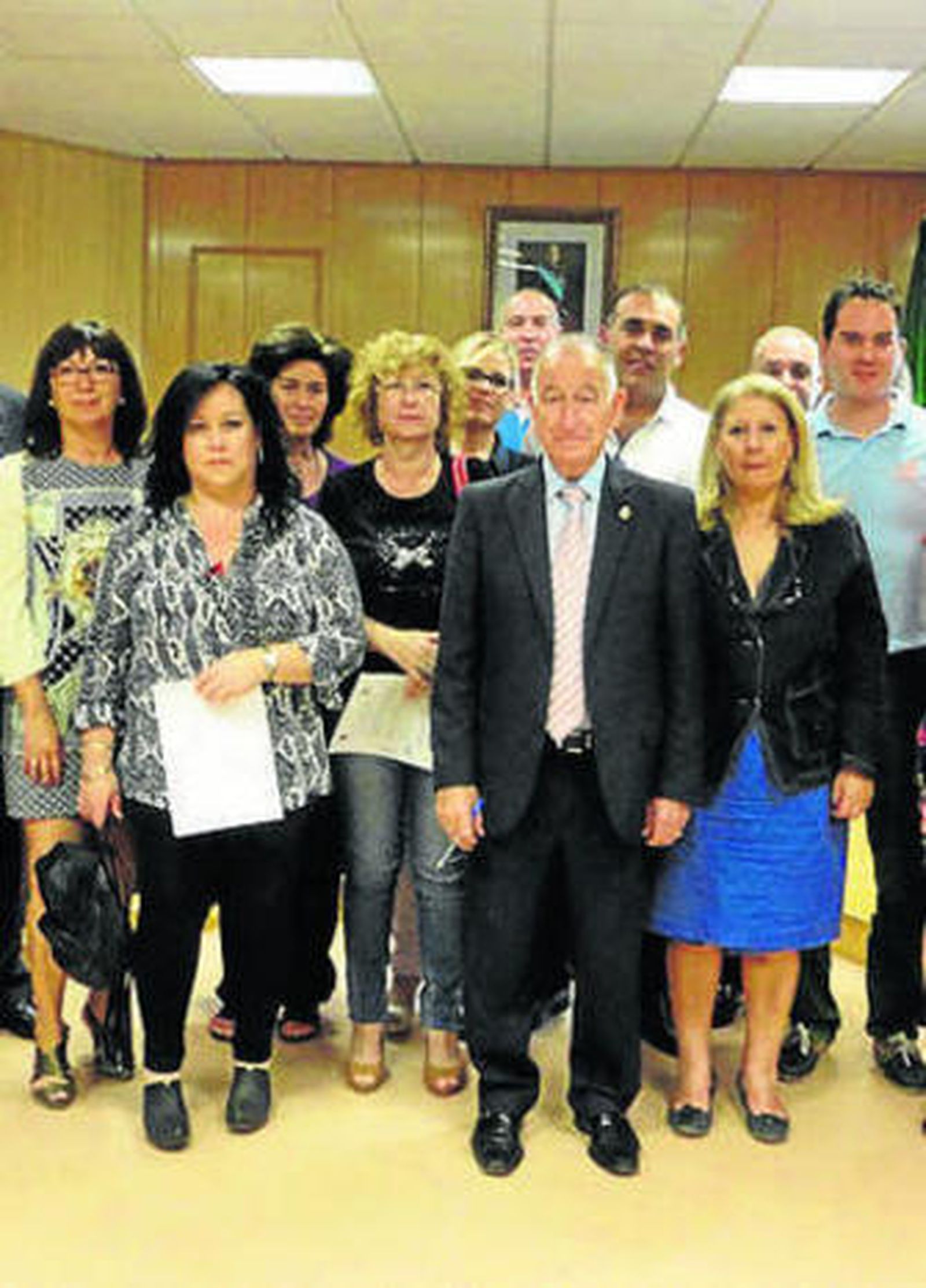 Amat firmó ayer el convenio.