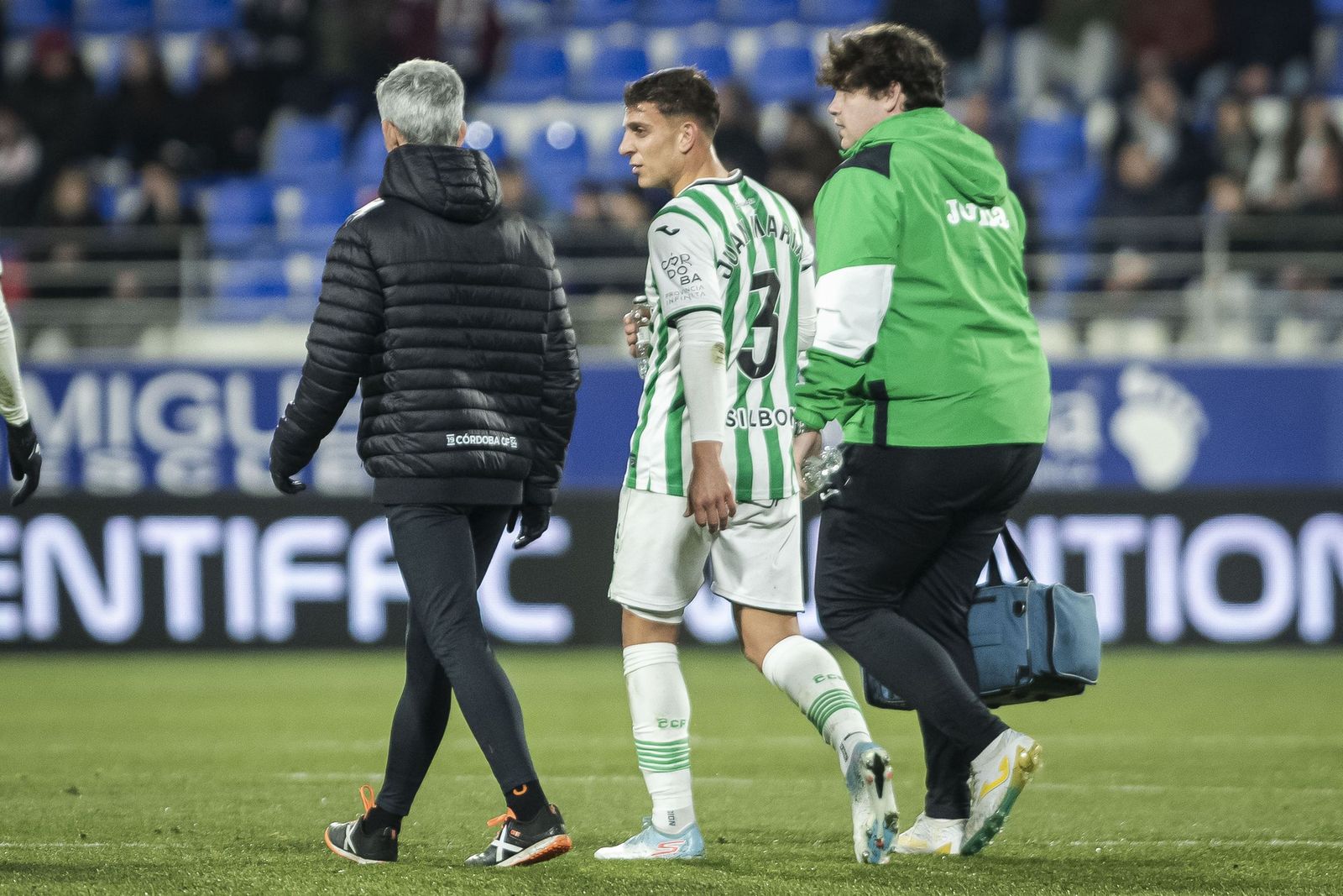Las mejores fotos del triunfo agónico del Córdoba CF en Huesca