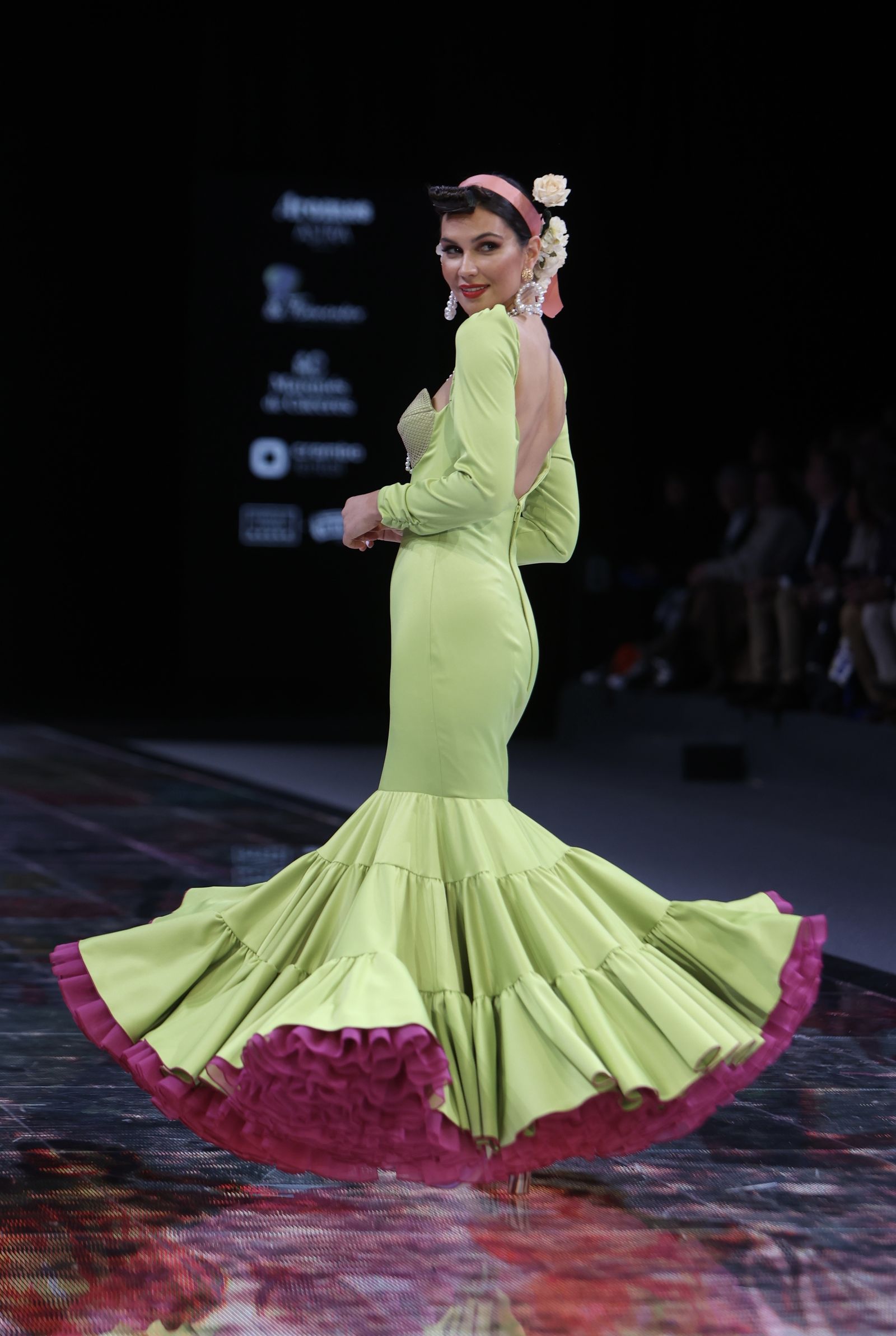 Desfile de Carmen  Latorre en SIMOF DE 2024, todas las fotos