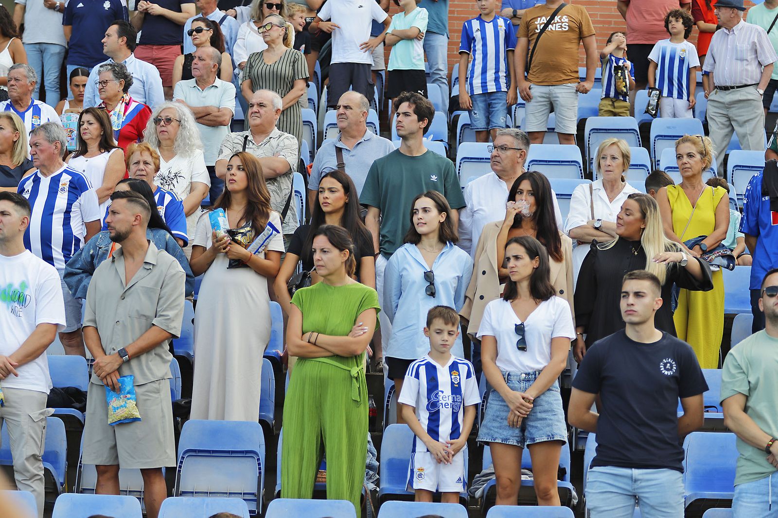 Imágenes del encuentro entre el Recreativo de Huelva y el Antequera CF
