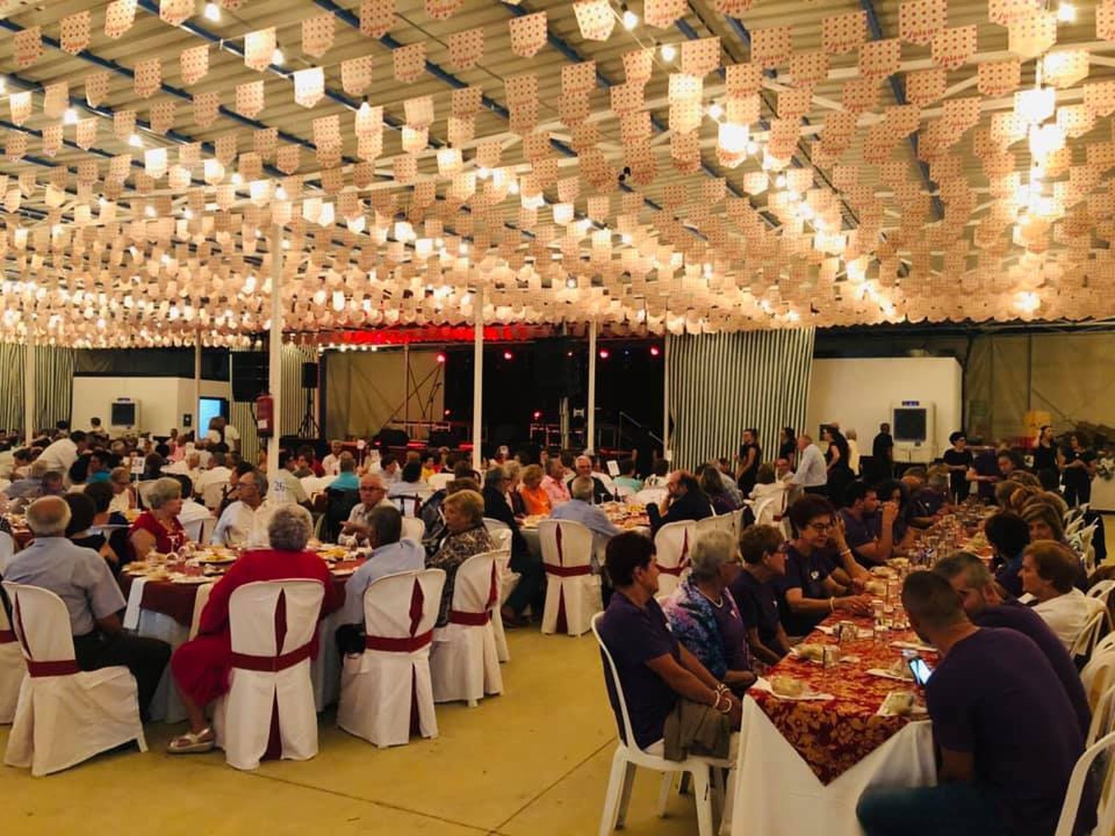 Una caseta de la feria de Las Cabezas, durante la inauguración, en 2019.