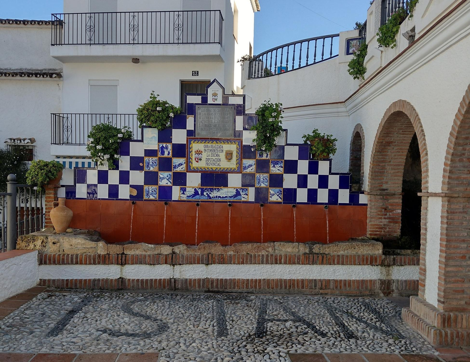 La Fuente de El Chorro, en Istán