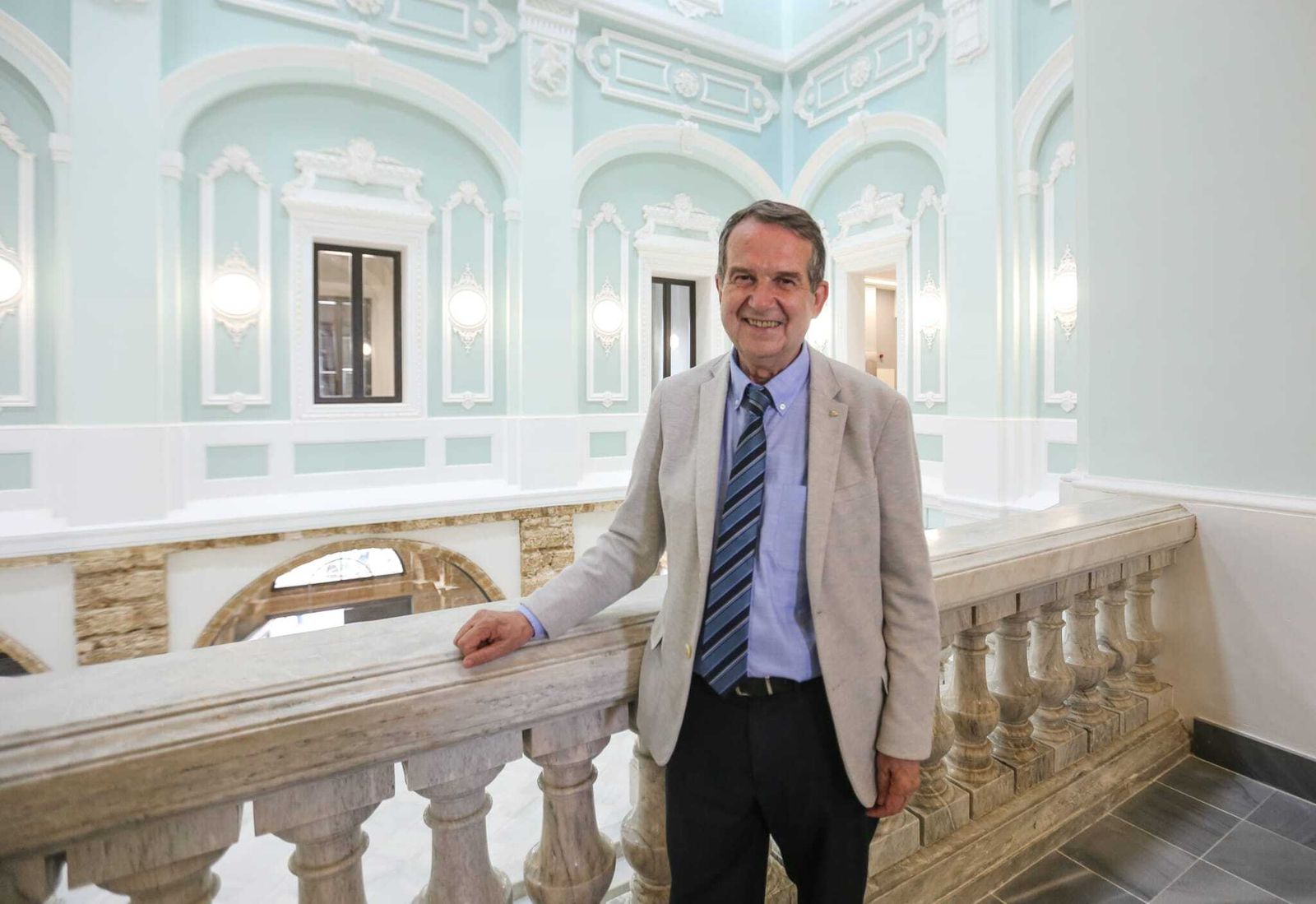 Abel Caballero, presidente de la FEMP, en el Ayuntamiento de San Fernando.