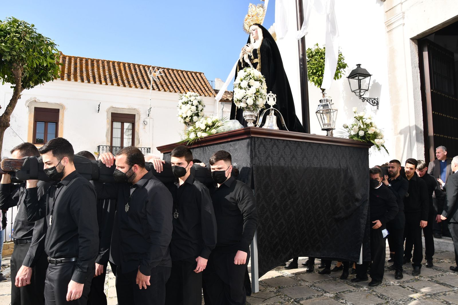 La procesión del Santo Rosario, en San Roque.