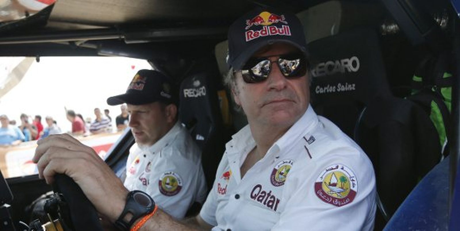 Peugeot vuelve al Dakar con Carlos Sainz y Cyril Despres como pilotos