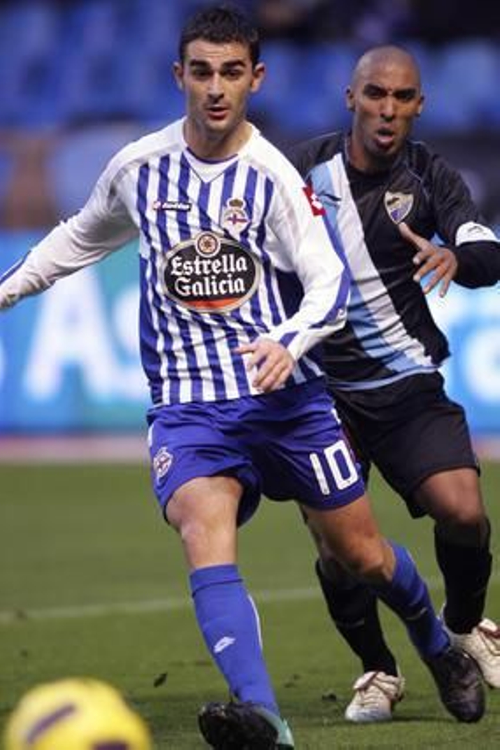 El Málaga se lleva un castigo severo de Riazor (3-0). El equipo blanquiazul se fue al descanso con dos goles en contra y no pudo reconducir el partido en el segundo tiempo.