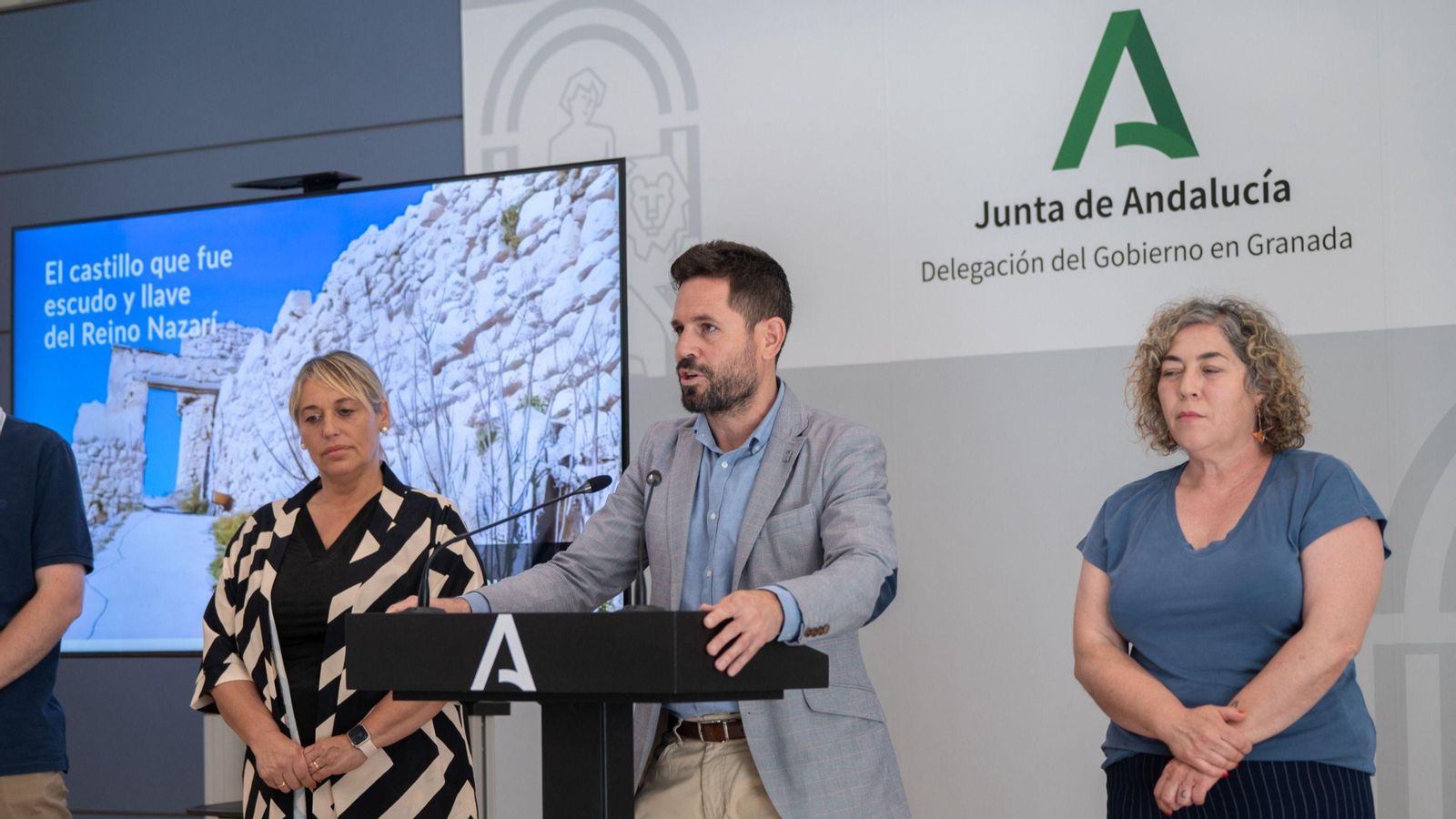 El delegado de Turismo, Cultura y Deporte, David Rodríguez, ha presentado esta mañana la segunda edición del programa ‘Conoce los enclaves arqueológicos de Granada’
