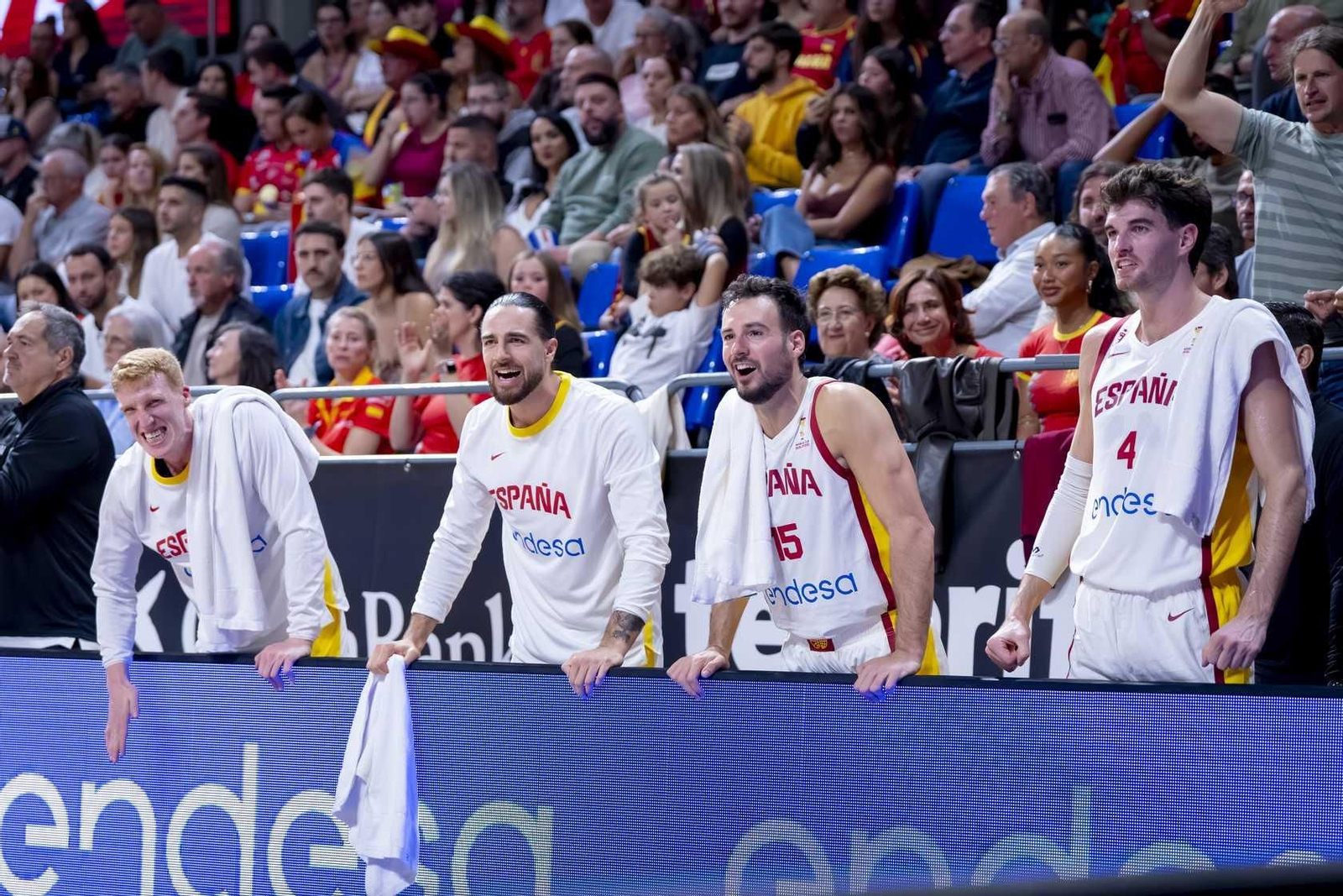 España y Alberto Díaz doman a Georgia